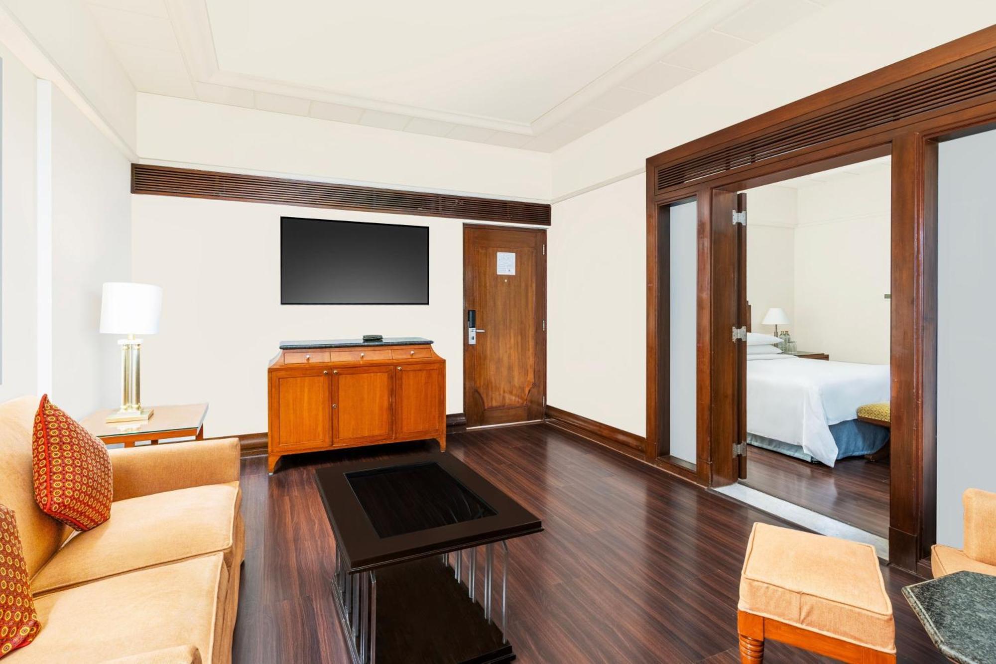 Marriott & Convention Centre 5* Hyderabad