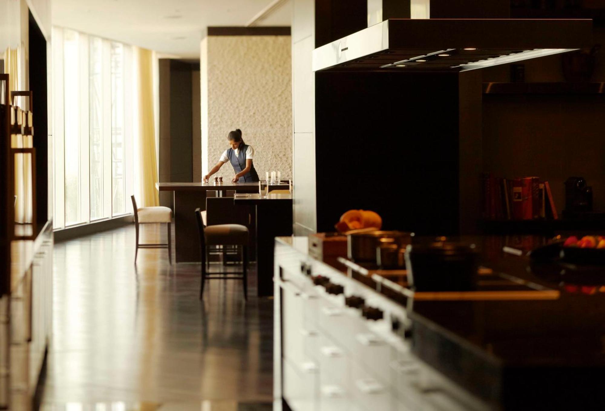 Park Hyatt And Residences, Hotel