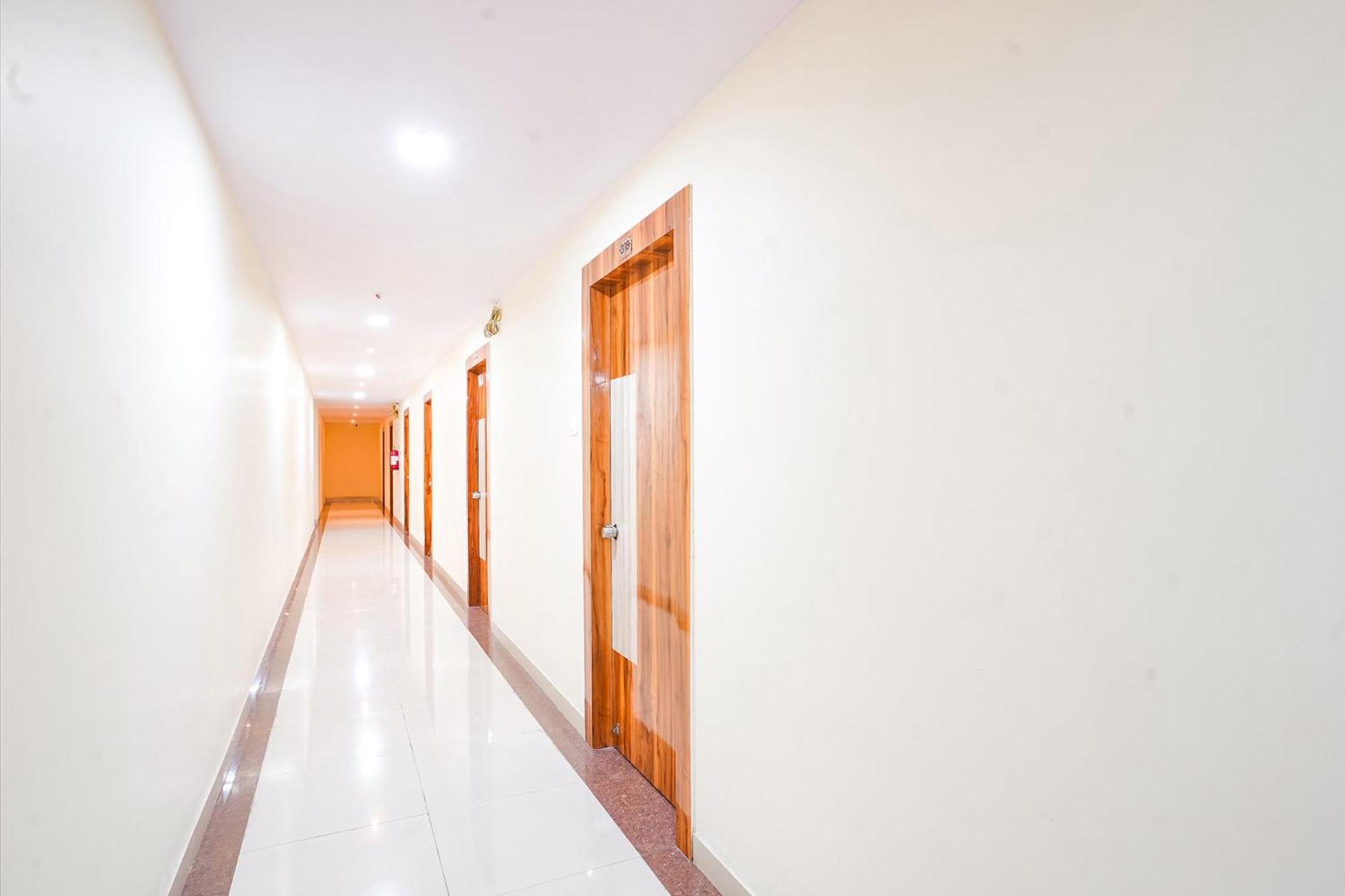 Fabhotel Prime Syn Grand