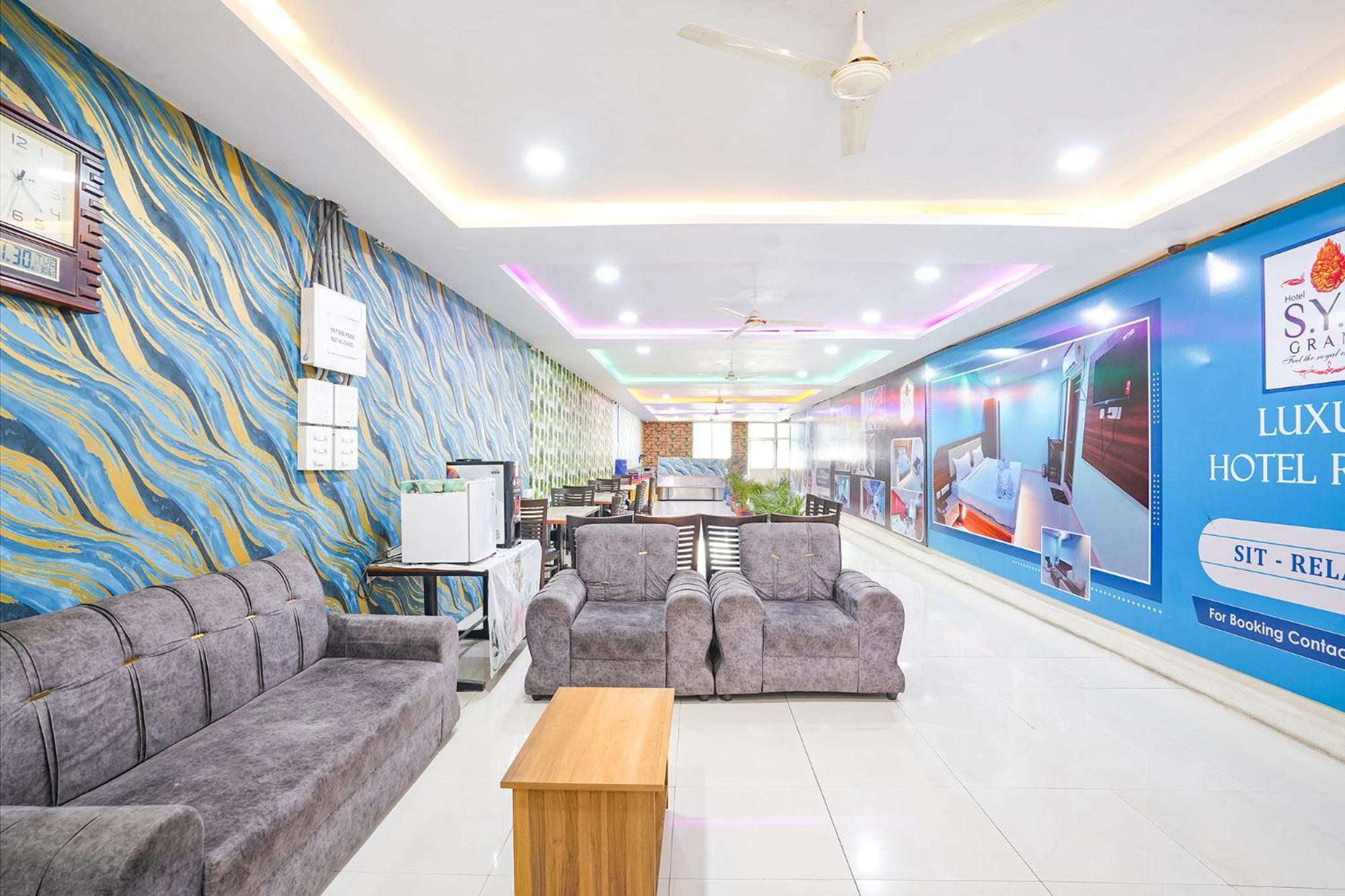 Hotel Fabhotel Prime Syn Grand 3*