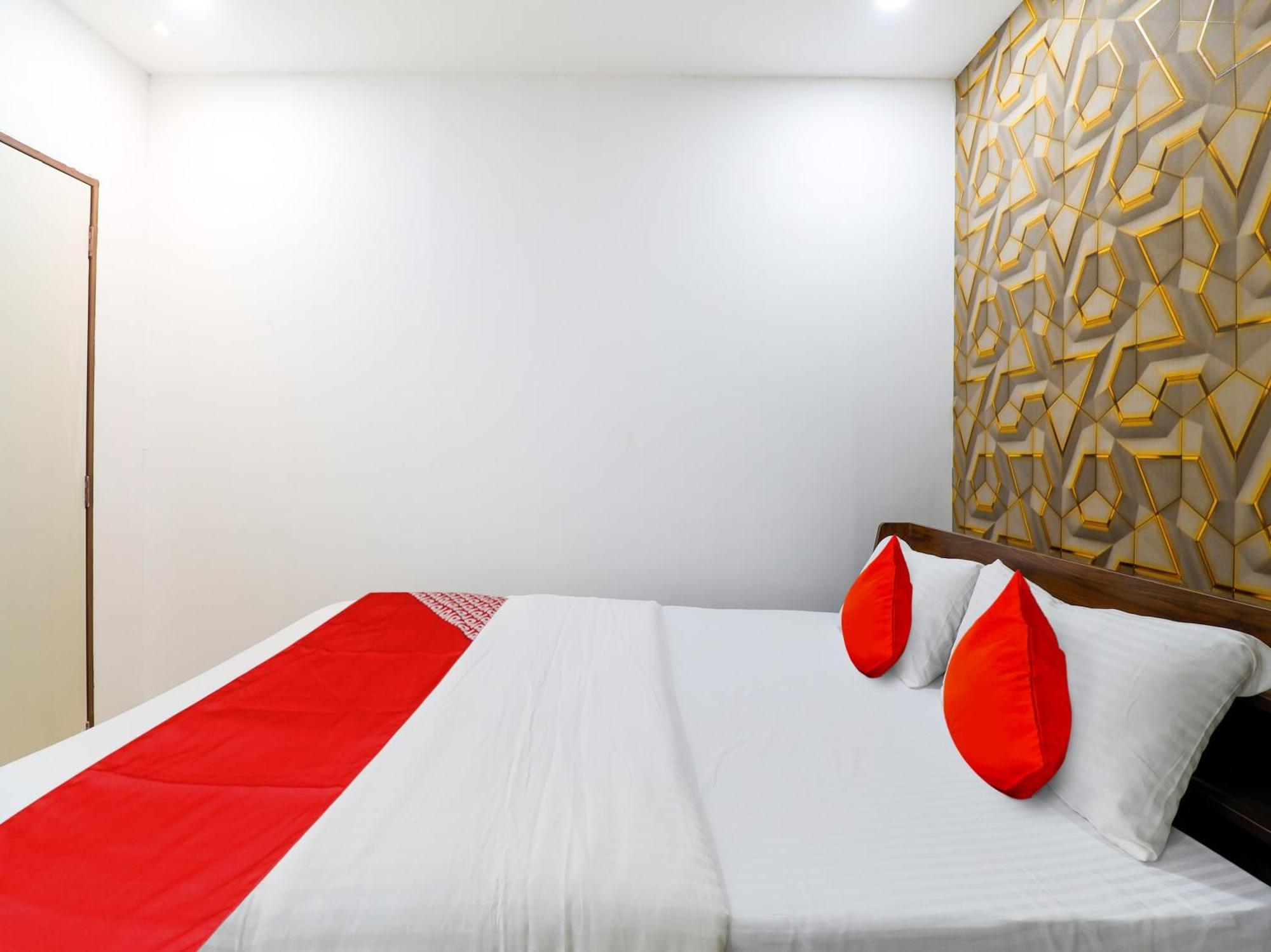 O Kompally Residency