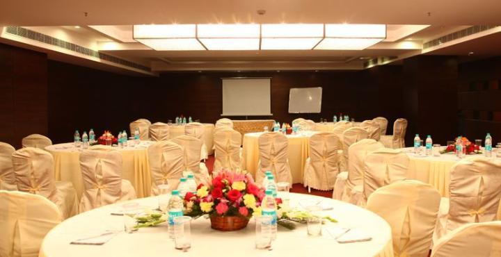 Hotel Minerva Grand Kondapur 3*