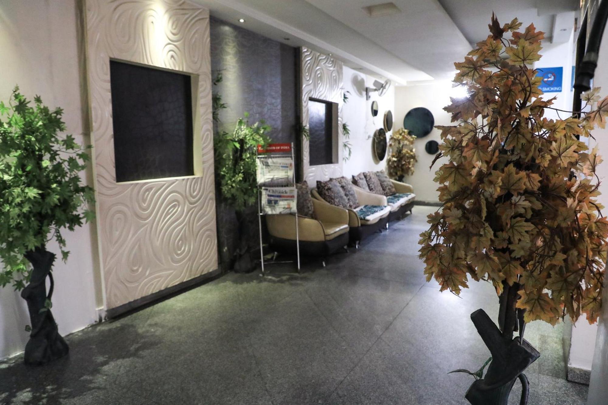 Oyo Flagship 11310 Sri Tulasi Residency Near Birla Mandir Hotel Hyderabad