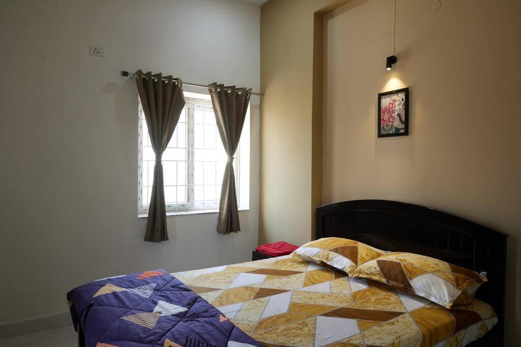 Chill Place:3bhk Ac Retro House @financialdistrict , Near Us Embassy *