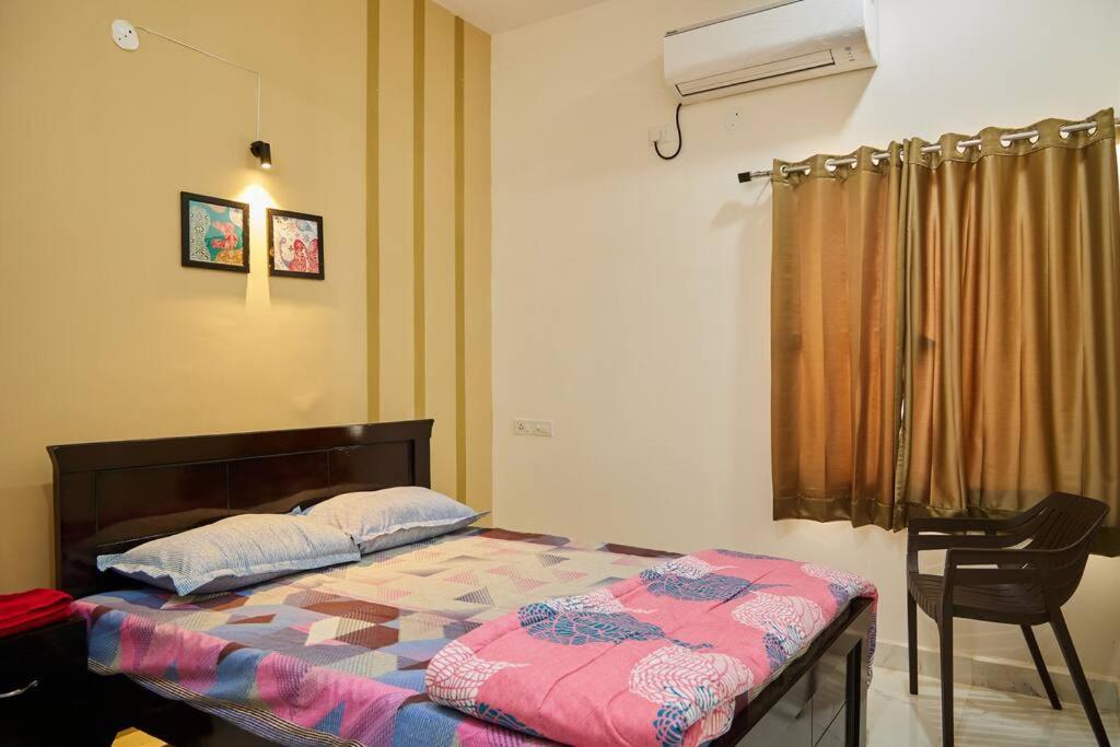 Chill Place:3bhk Ac Retro House @financialdistrict , Near Us Embassy