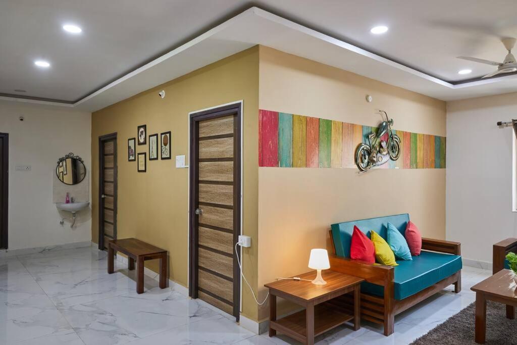Chill Place:3bhk Ac Retro House @financialdistrict , Near Us Embassy *