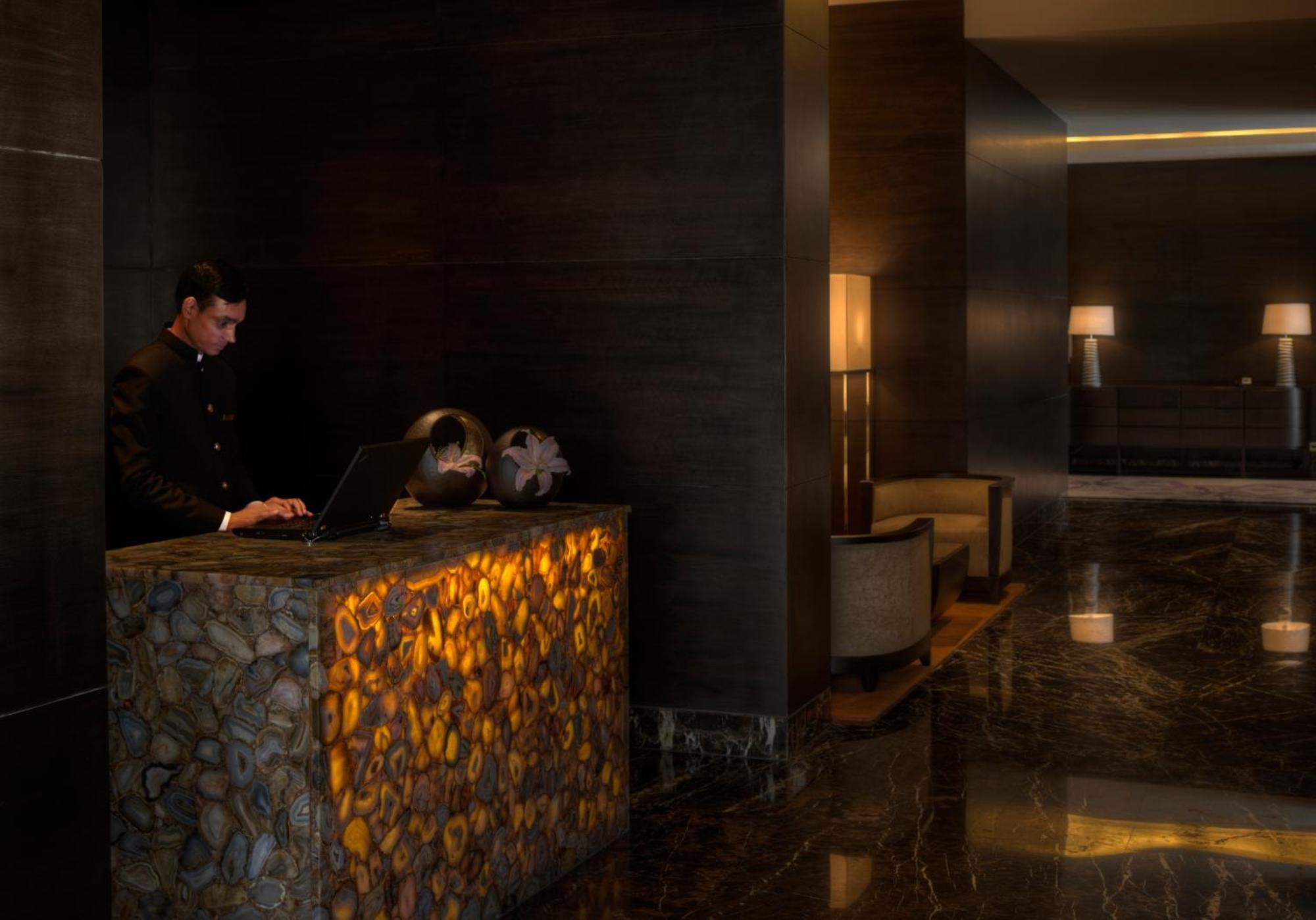 Park Hyatt And Residences, Hotel