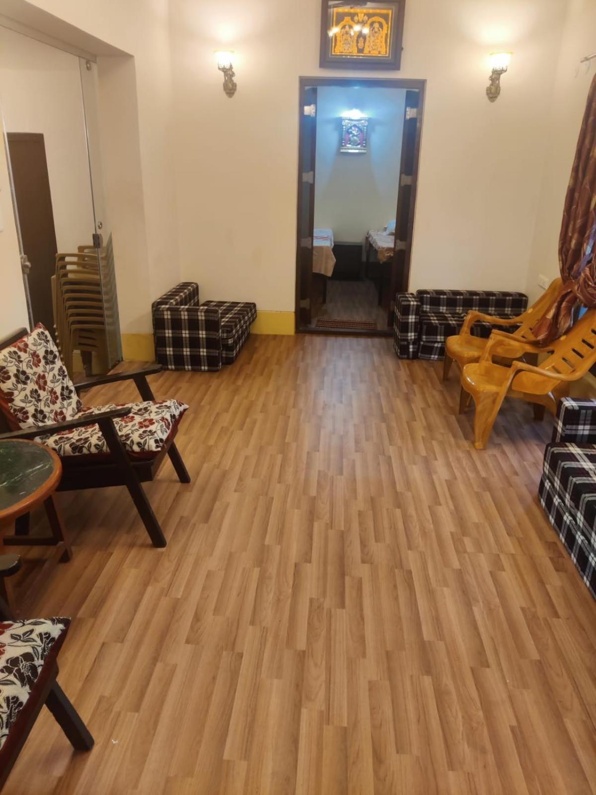 Lakshmi Tanuja Farms Holiday home Hyderabad