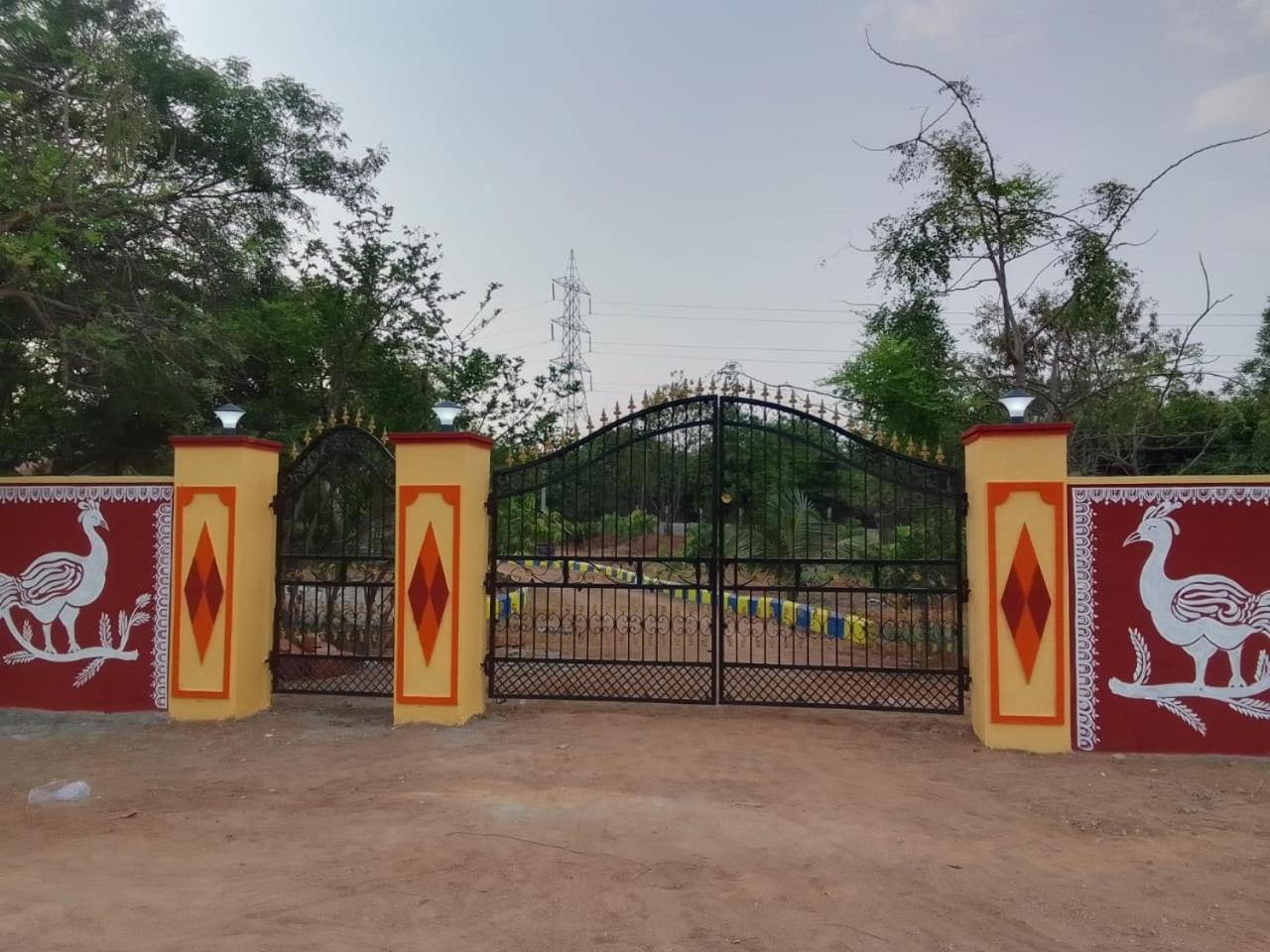 Lakshmi Tanuja Farms