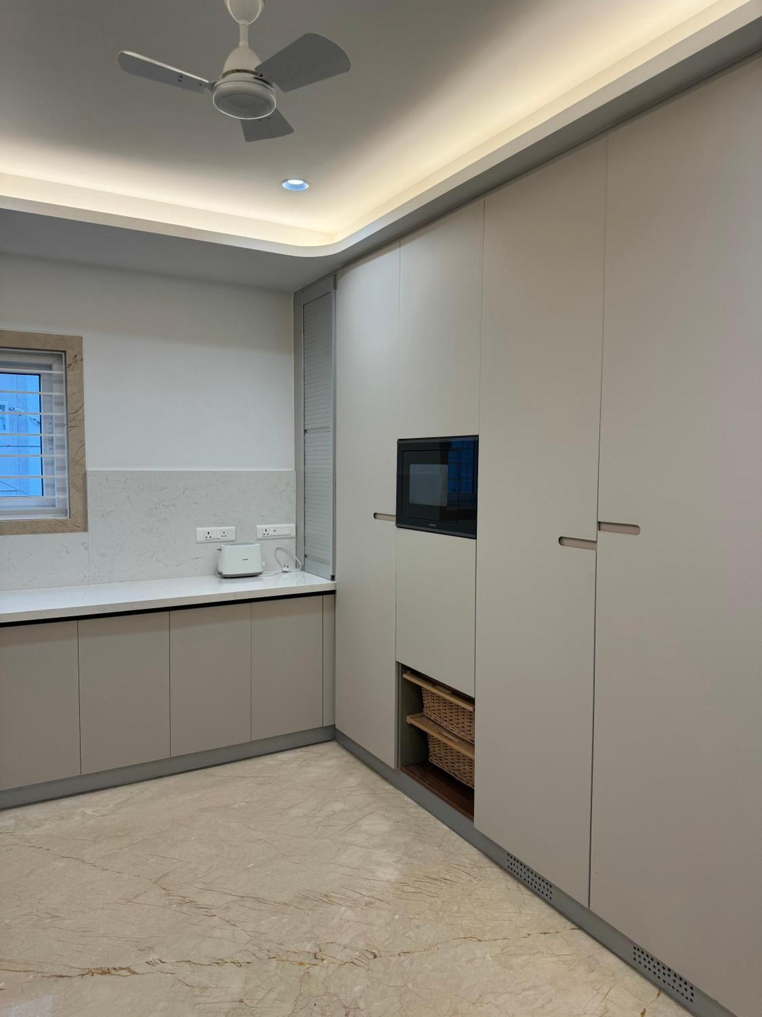 White Teak 3bhk Madhapur Hyderabad