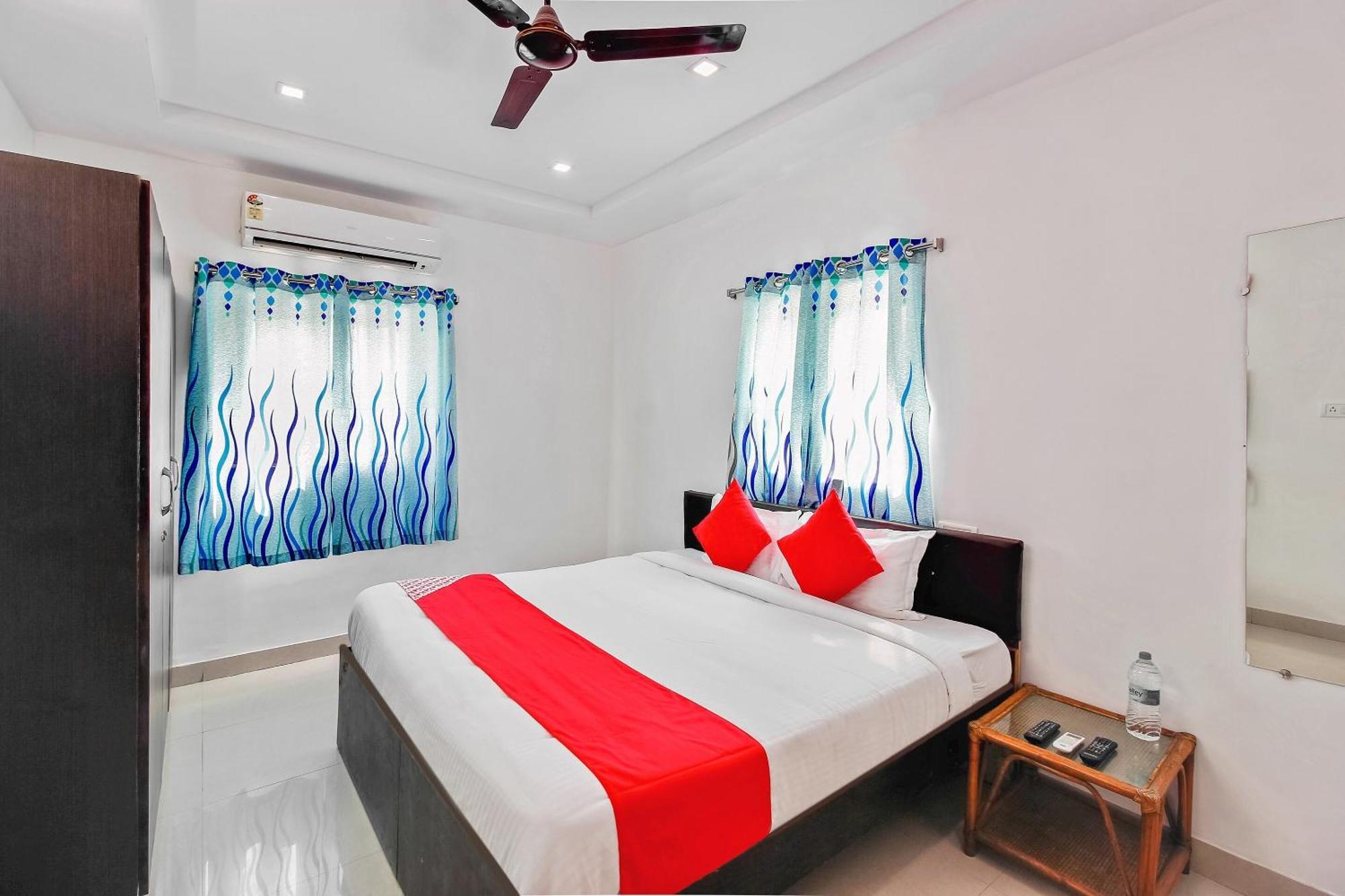 Hotel Super O Golden Hive Madhapur Near Shilparamam 3*