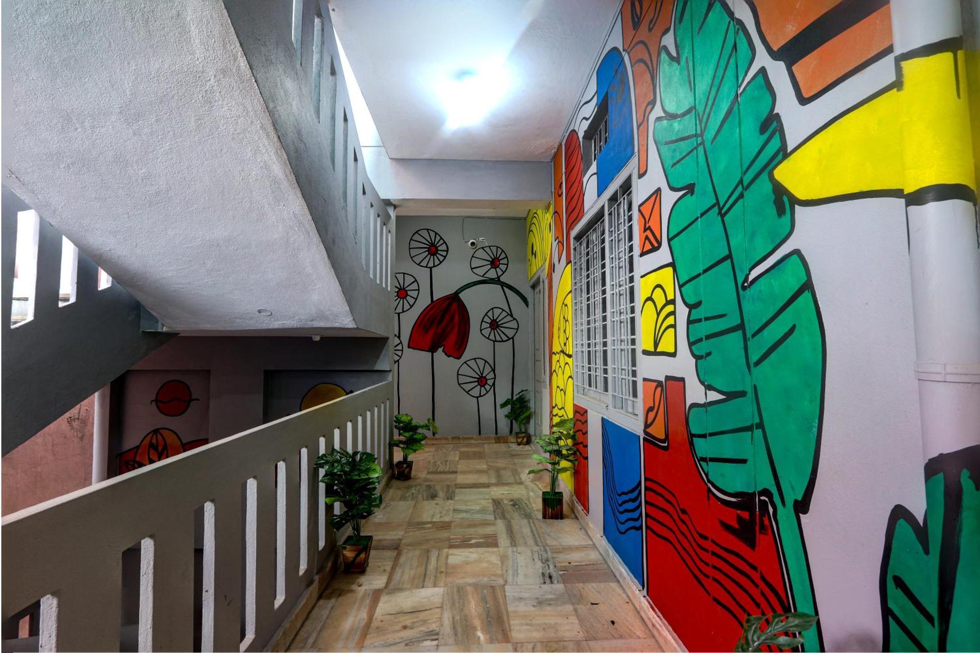 Veeksha Kiara Hospitalities - Rooms, & Near Kukatpally Rd Hyderabad