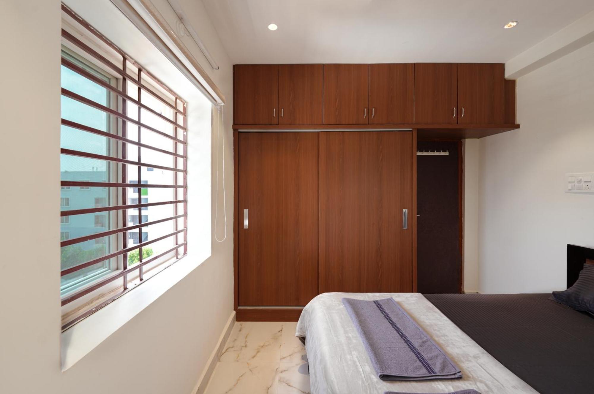 Ira Bigson Service - Kondapur Apartment *