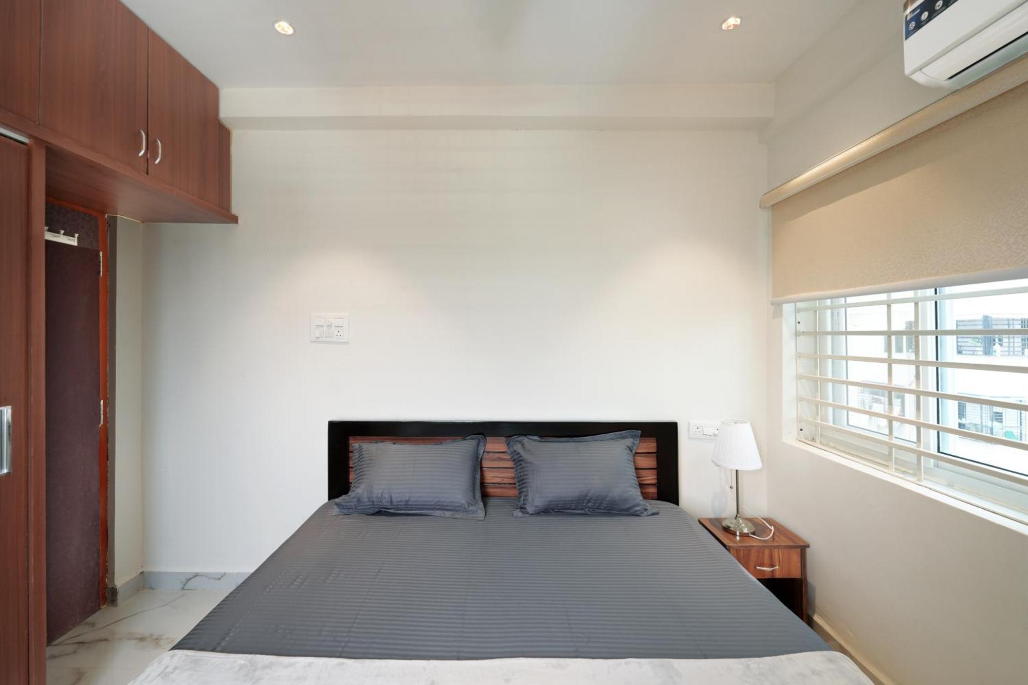 Apartment Ira Bigson Service - Kondapur Hyderabad