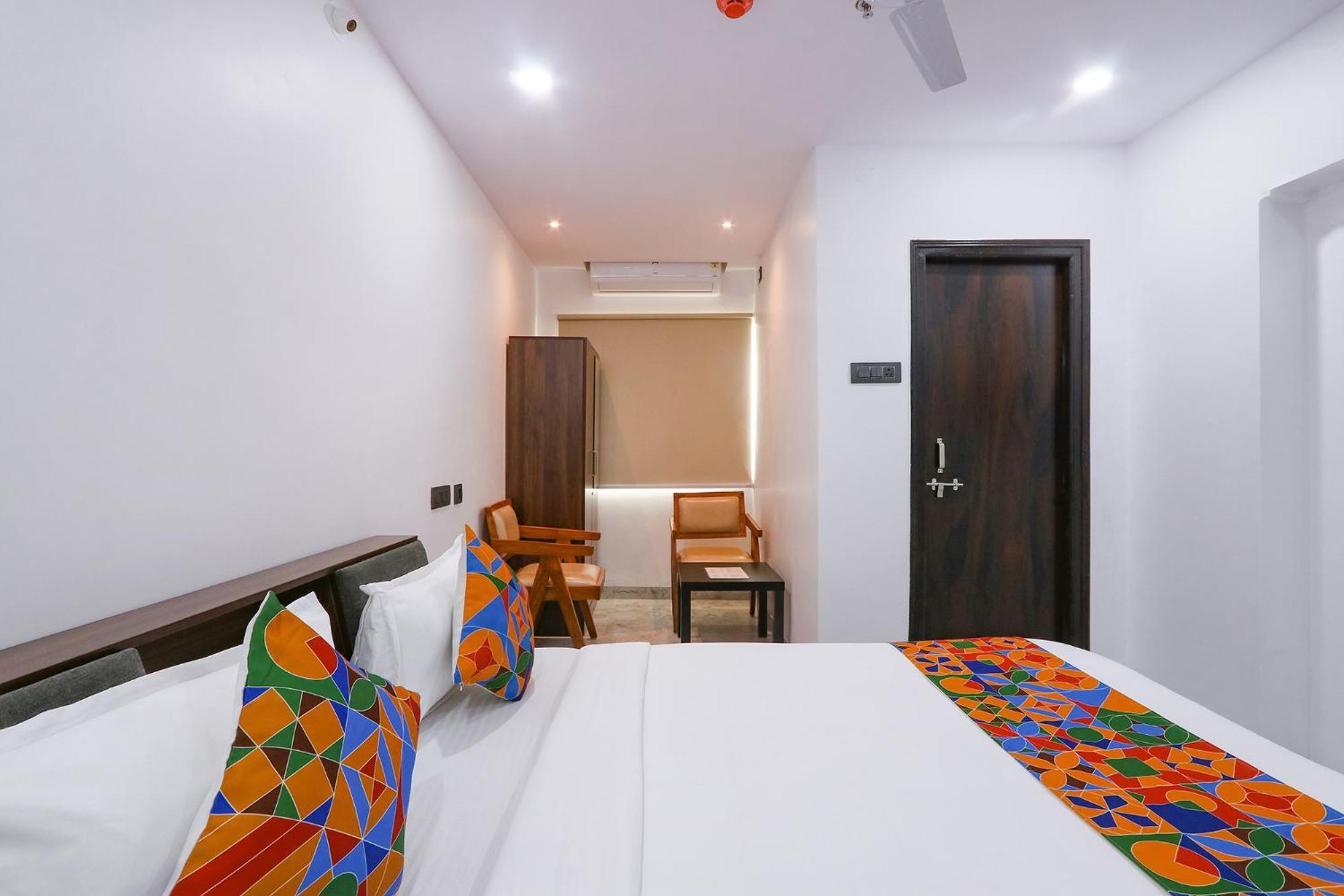 Fabhotel Rk Residency- Nr Sr Nagar Metro Station-ameerpet