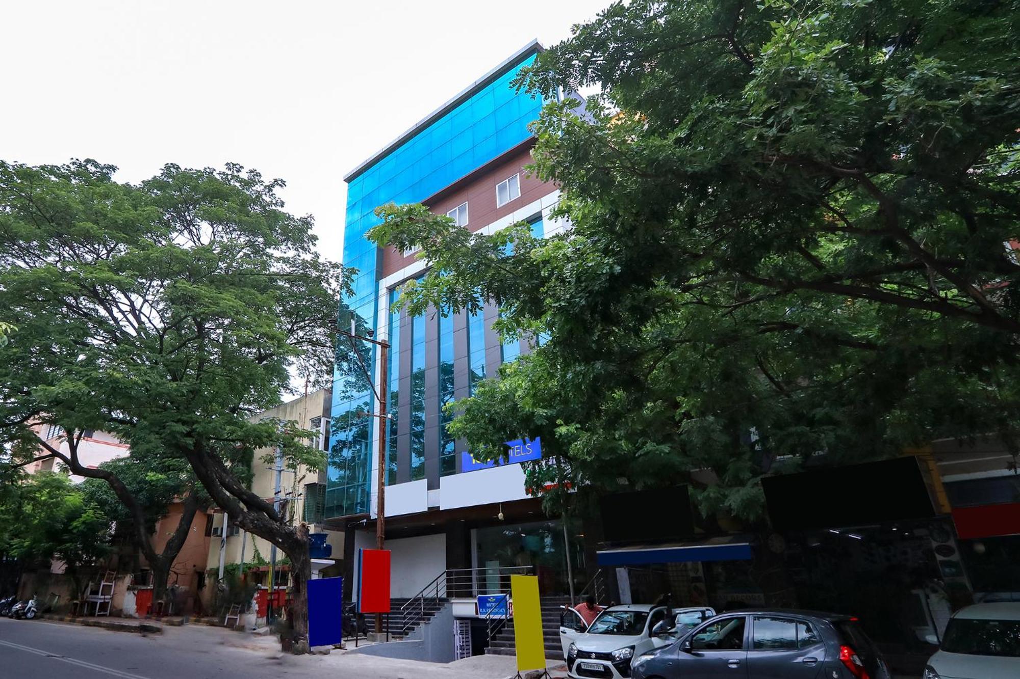 Fabhotel Rk Residency- Nr Sr Nagar Metro Station-ameerpet 2*