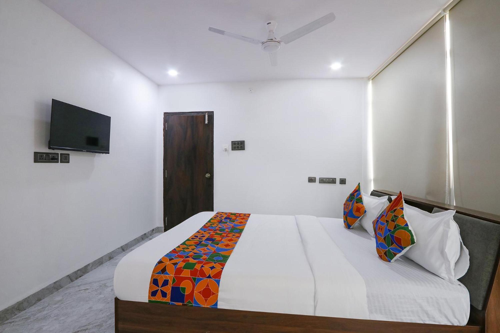 Fabhotel Rk Residency- Nr Sr Nagar Metro Station-ameerpet 2* Hyderabad