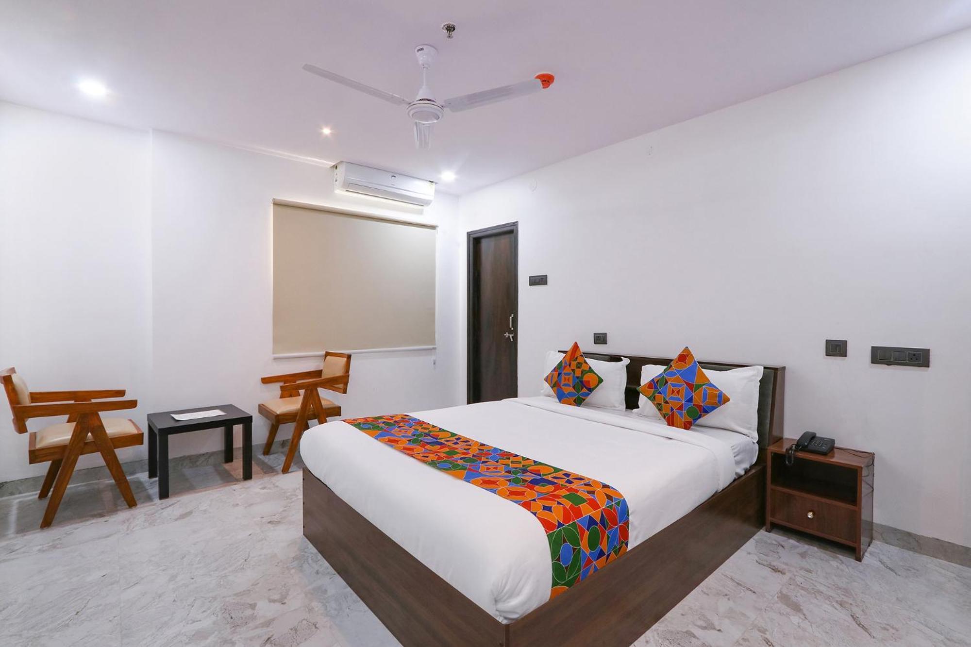 Hotel Fabhotel Rk Residency- Nr Sr Nagar Metro Station-ameerpet Hyderabad