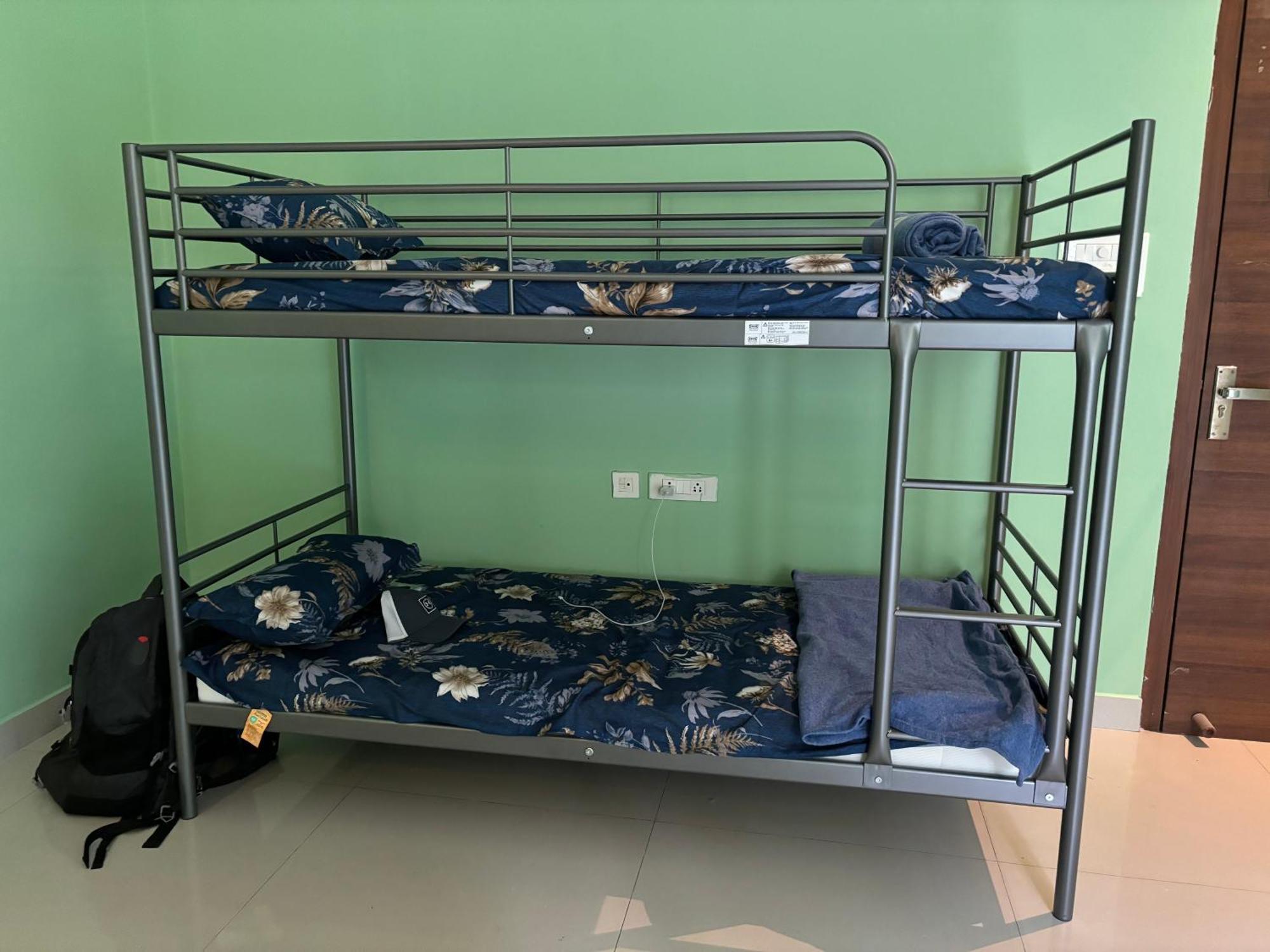 Hostel Bella Commune *