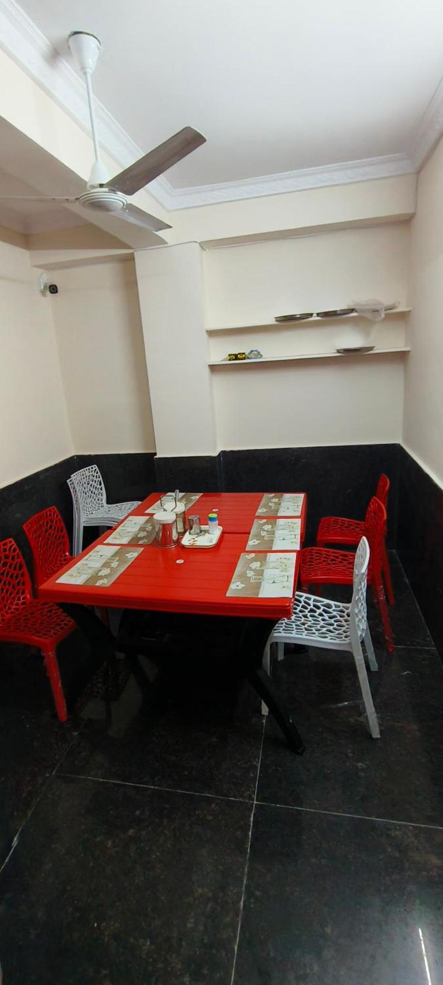 Seven Hills Luxury Hostel *