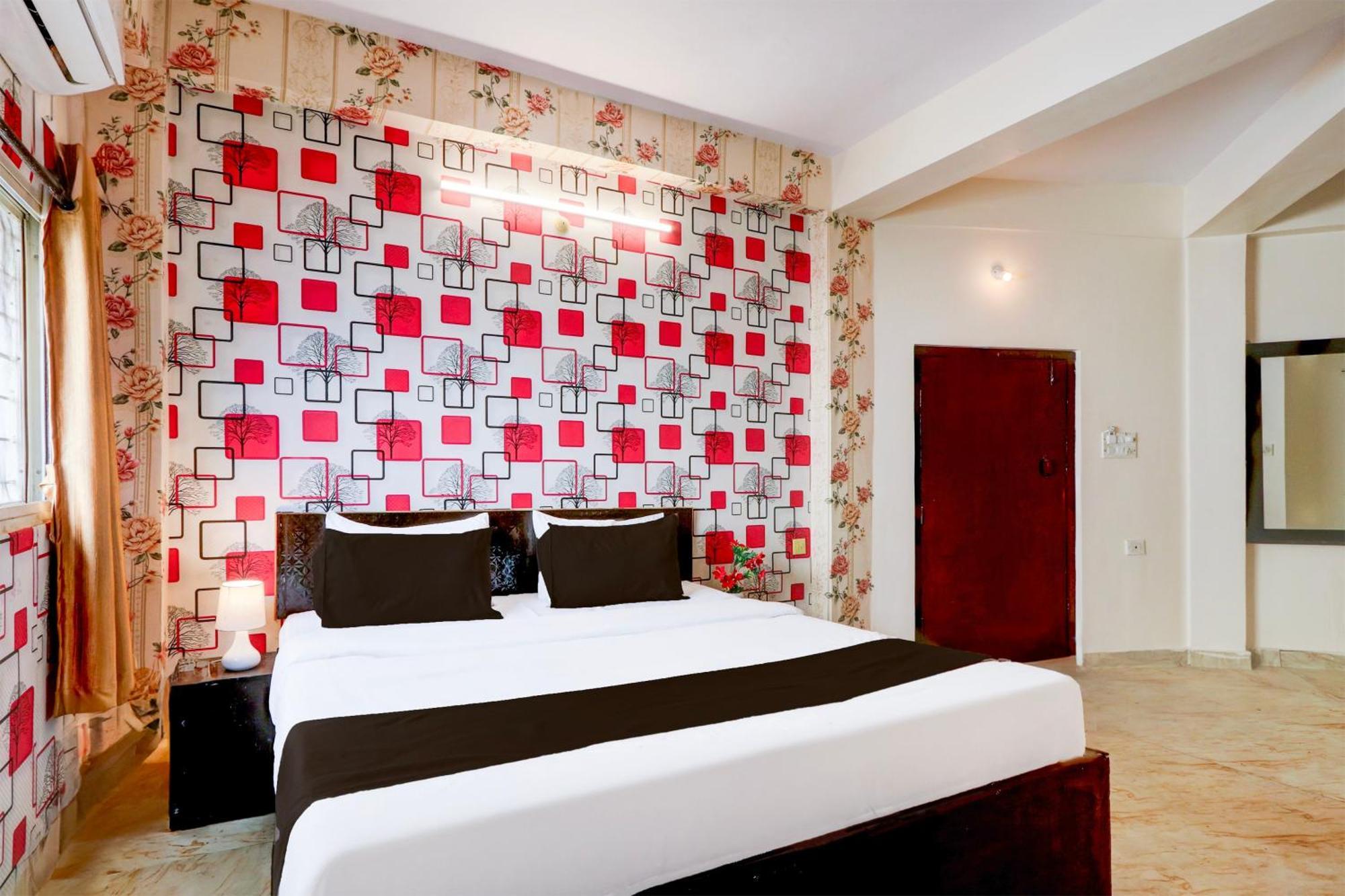 Super O New Banjara Hotel 4*