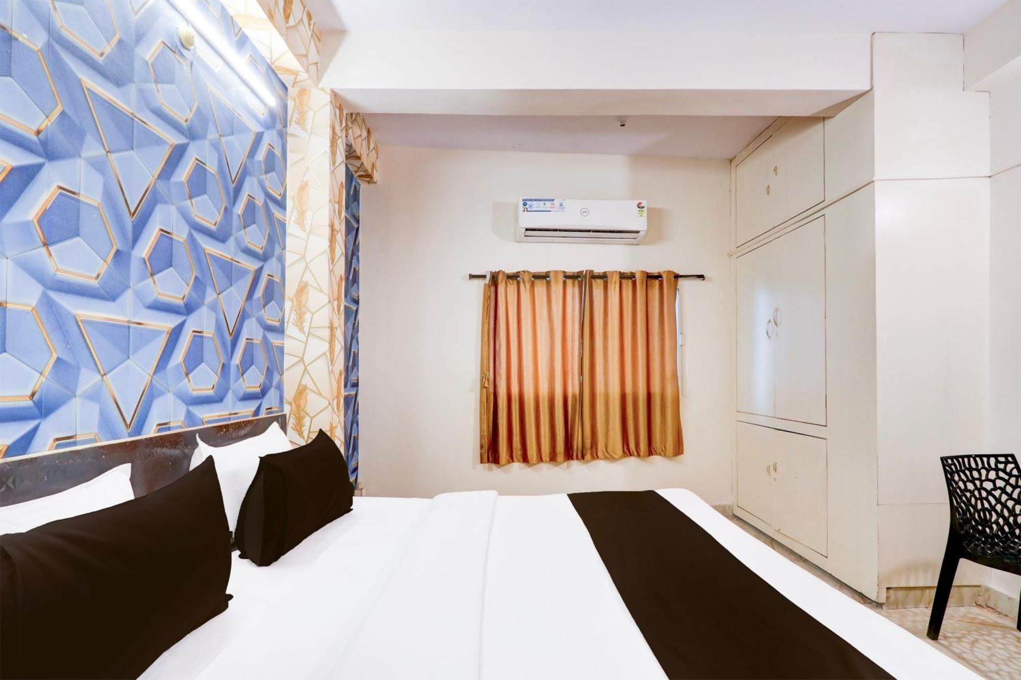 Hotel Super O New Banjara 4*