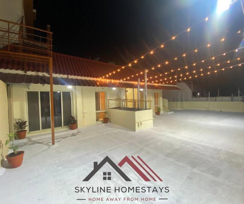 Luxurious 3bhk Penthouse In Sheikhpet By Skyline Apartment *