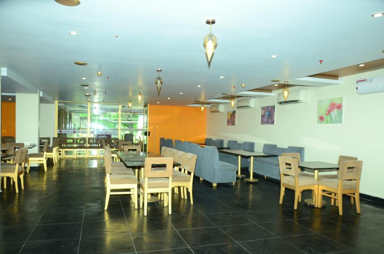 Hotel Blossoms The Plaza-luxury Collection- Lakdikapul Hyderabad