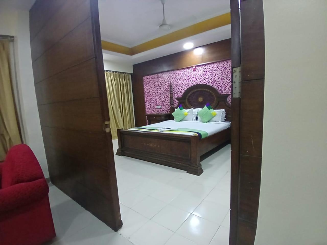 Blossoms The Plaza-luxury Collection- Lakdikapul Hotel 3*