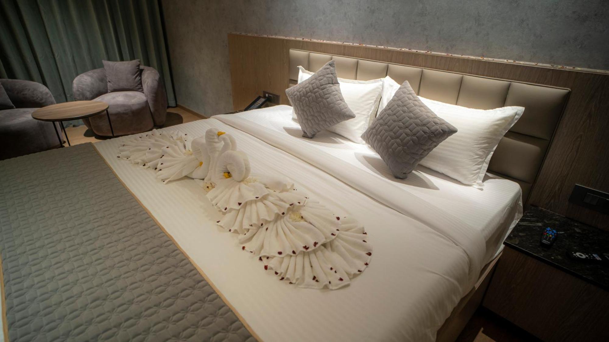 Hotel Tulips Grand 4*