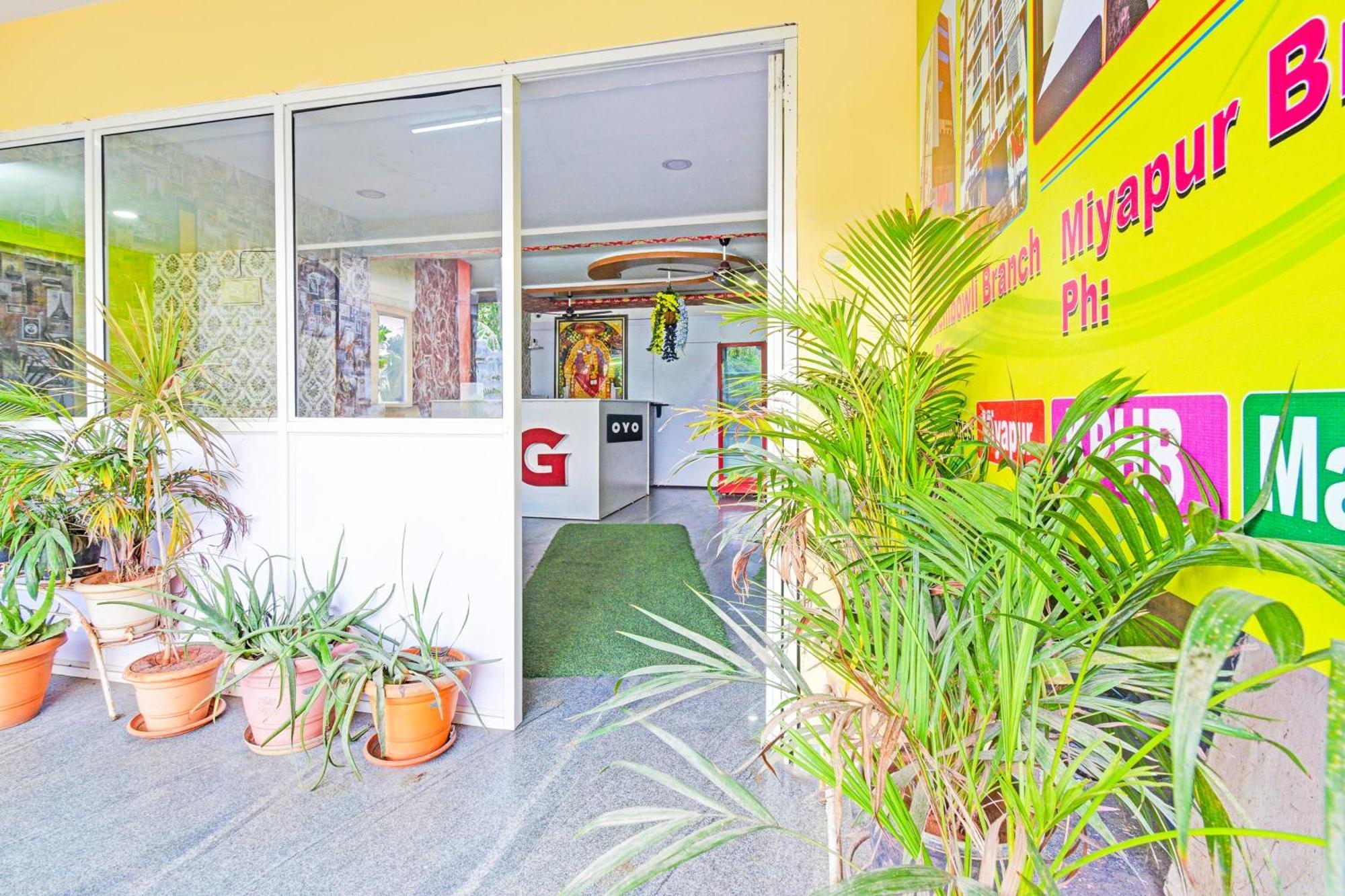 Hotel Super O Orange Jntu 3*