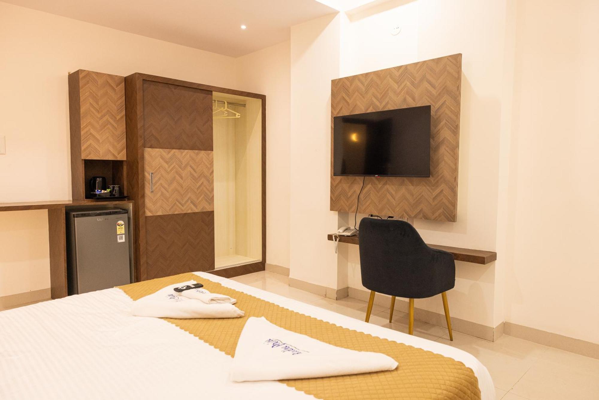 Radhe Pride Hitech 3* Hyderabad