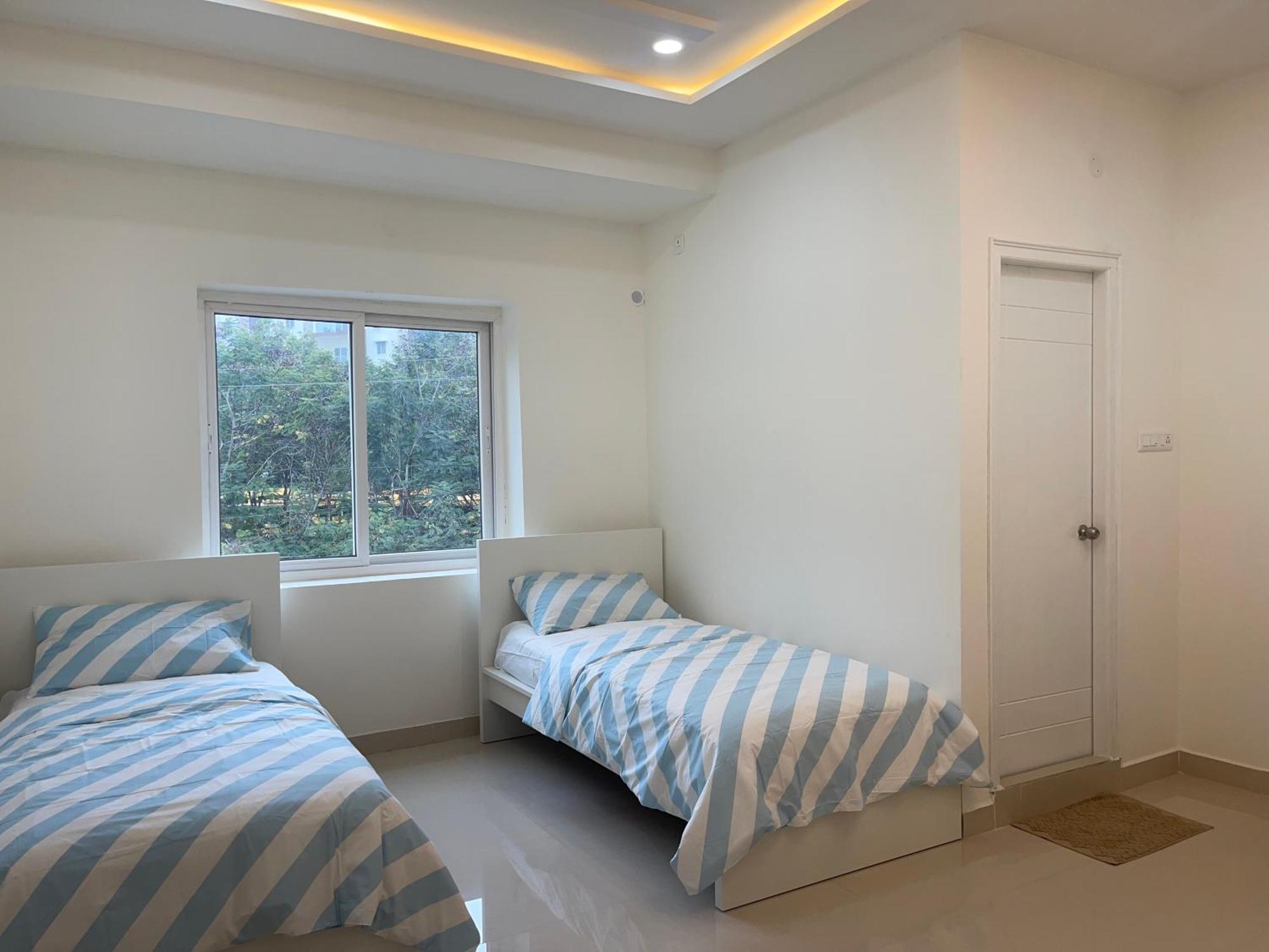 Hotel Neocon 4*