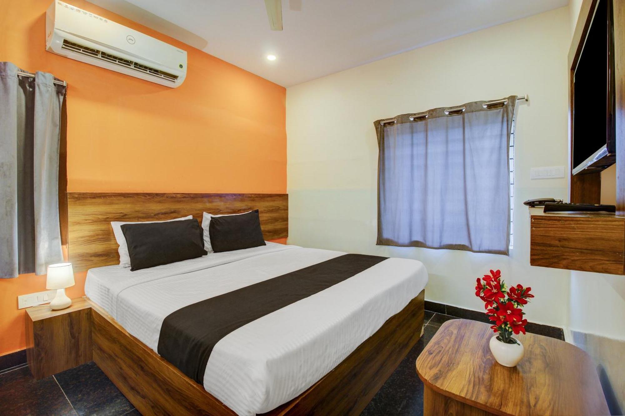Collection O Dilsukhnagar Metro Station Formerly Simra Relax 3*