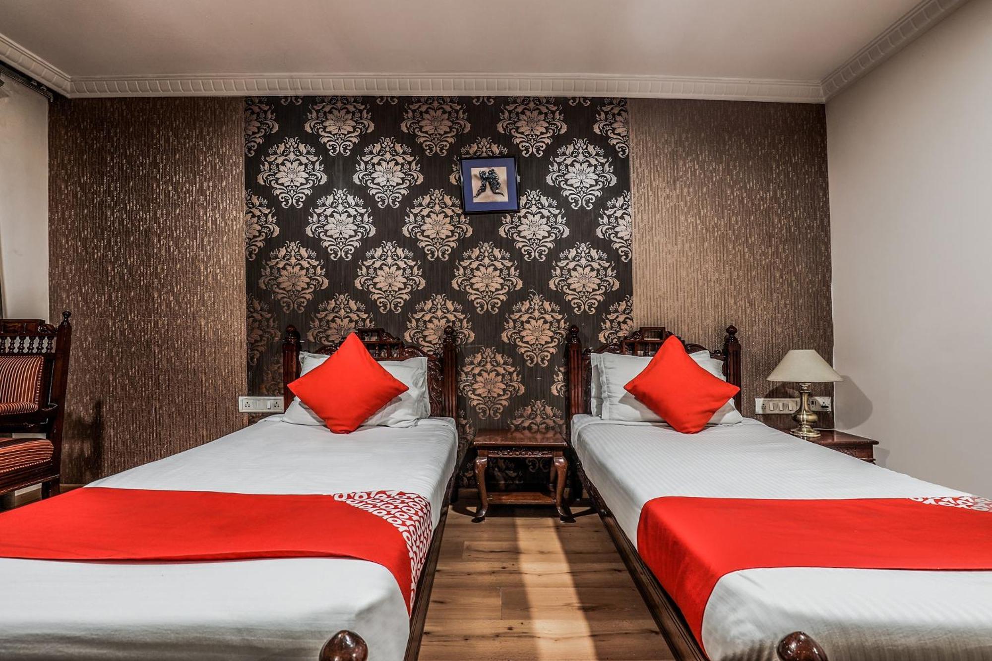 Hotel O Athithi Near