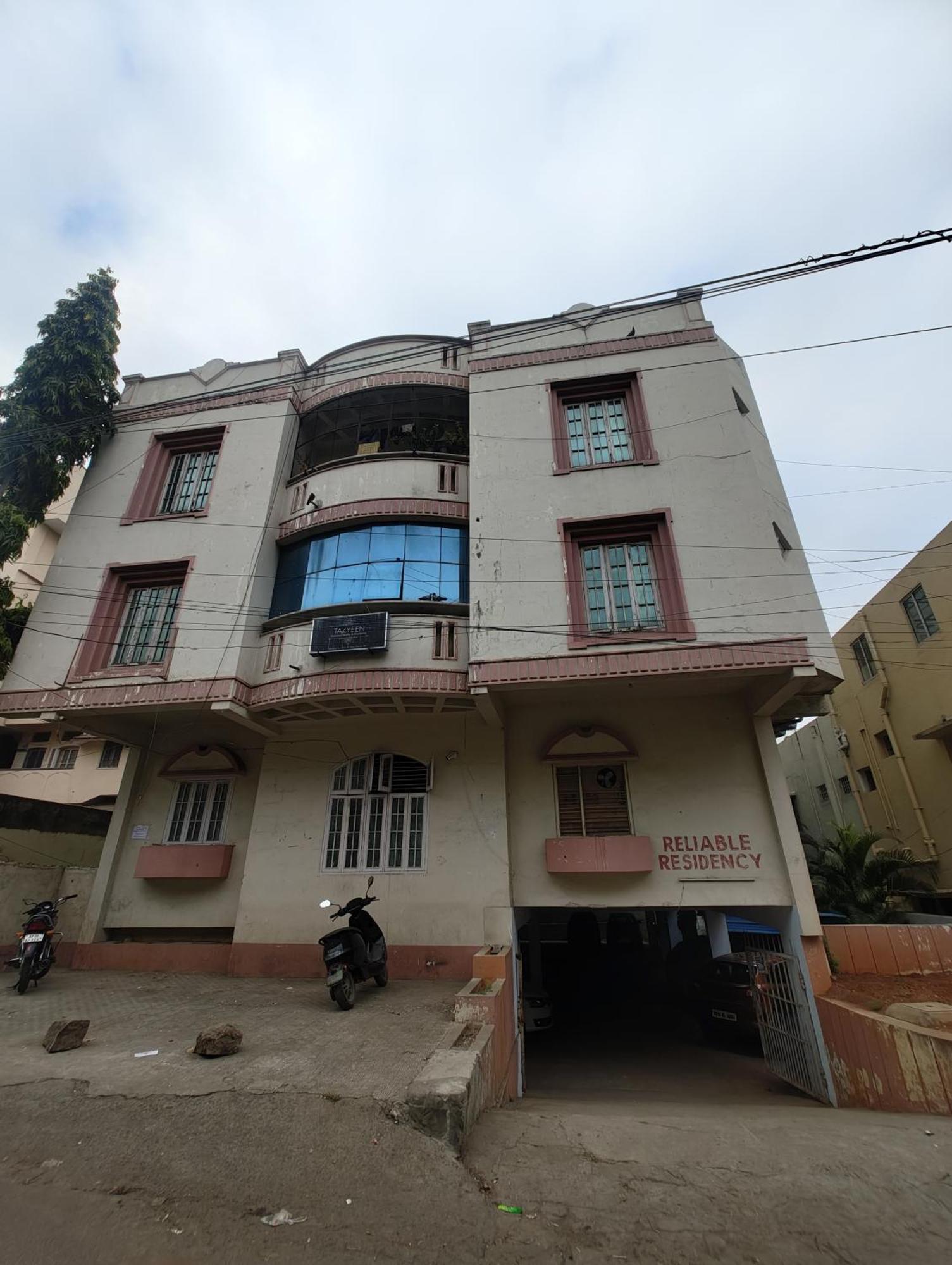 The Hidden Gem - Fully Furnished, Private 1bhk With Canopy & Cafe Lights 5*