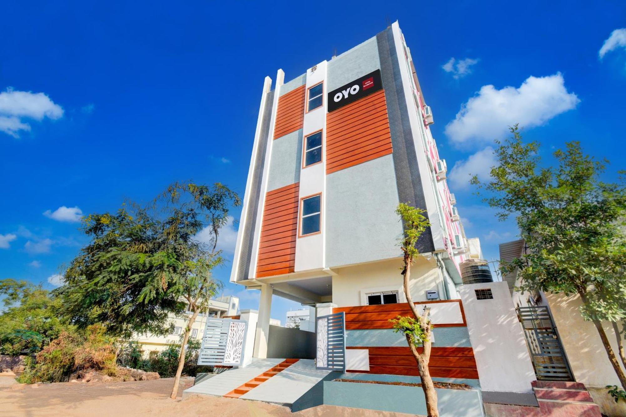 O Bluemoon Hotel Hyderabad