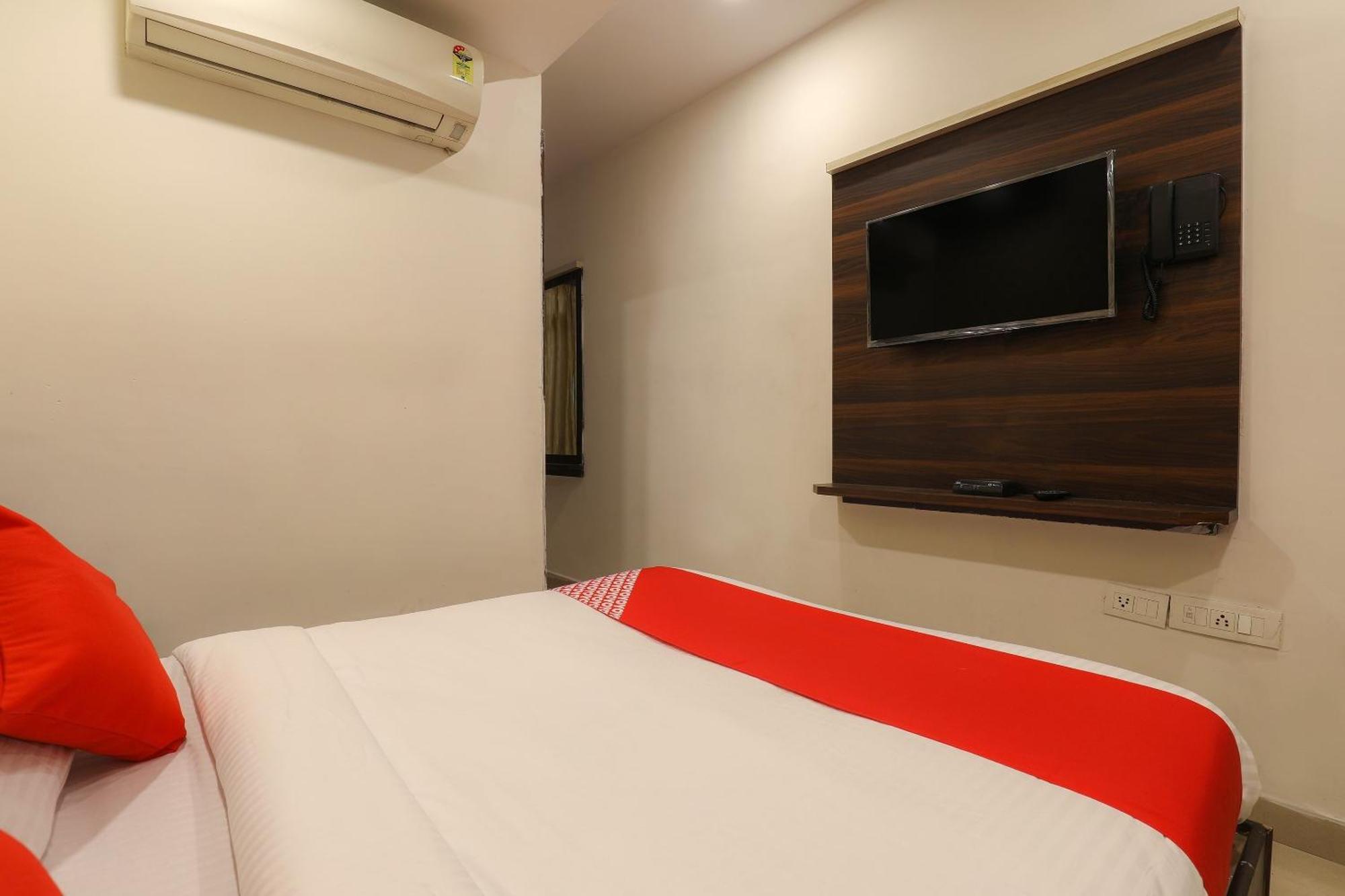 Hotel O Deccan And Boarding