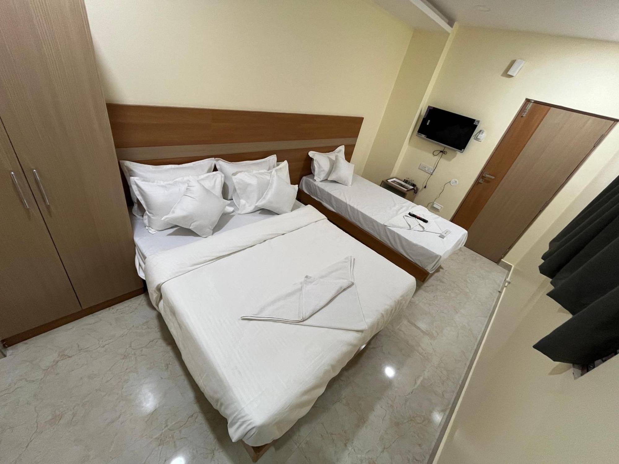 Elite Swagath Grand Hotel