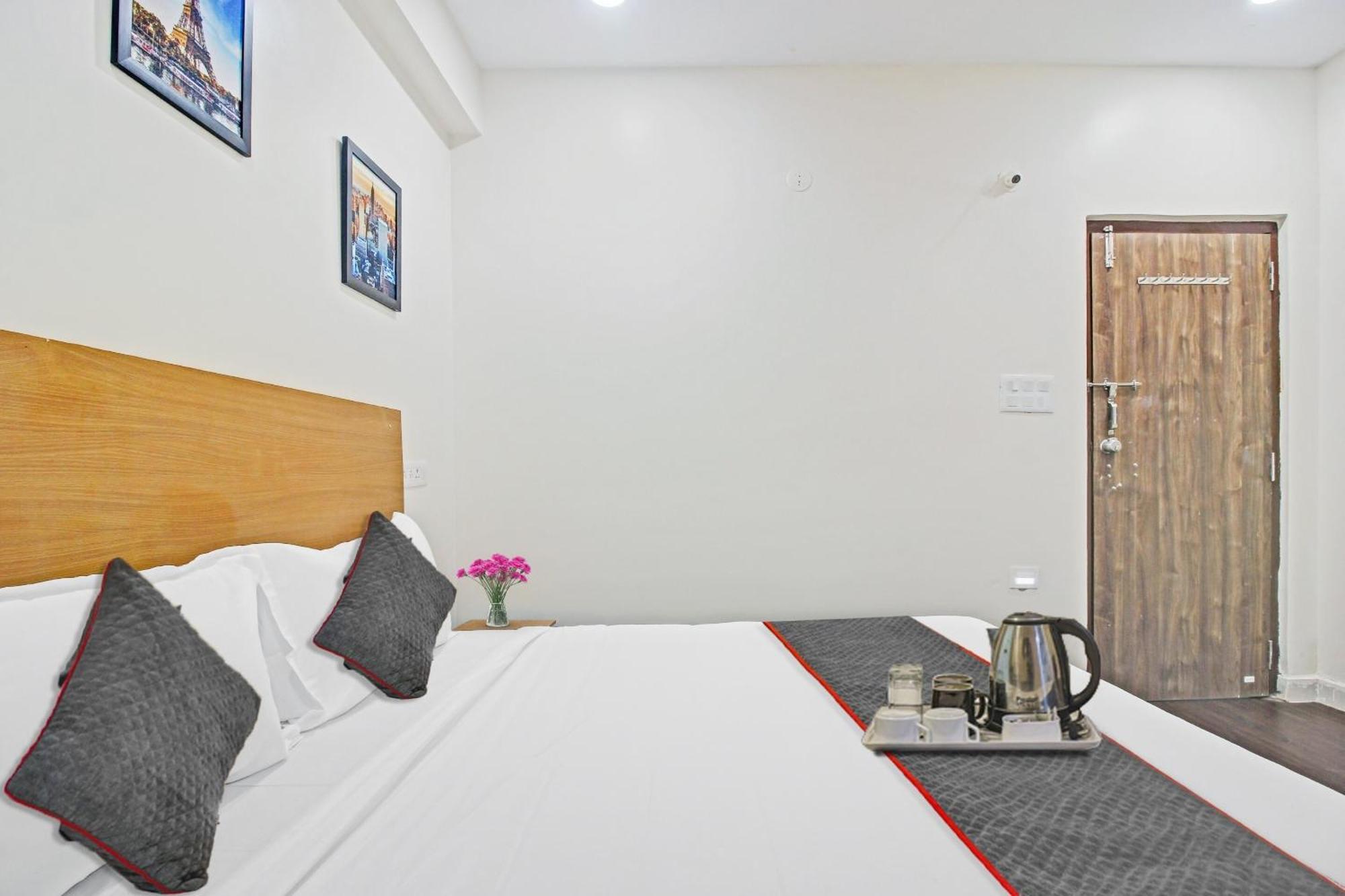 Townhouse Jahnavi Group Near Kiims Hospital Hotel Hyderabad