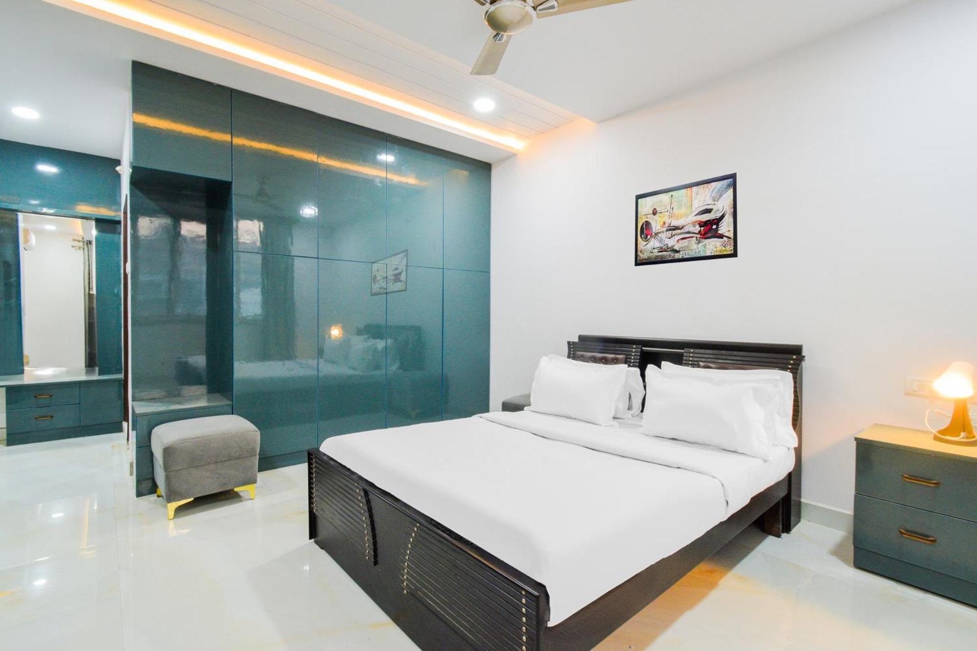 Palette Kondapur Hyderabad