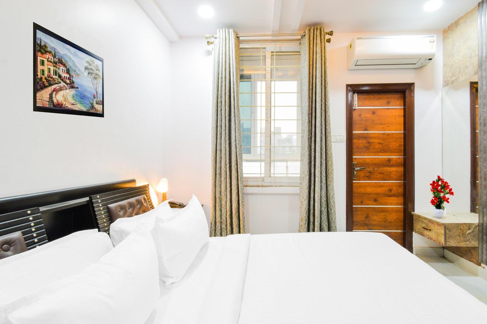 Hotel Palette Kondapur