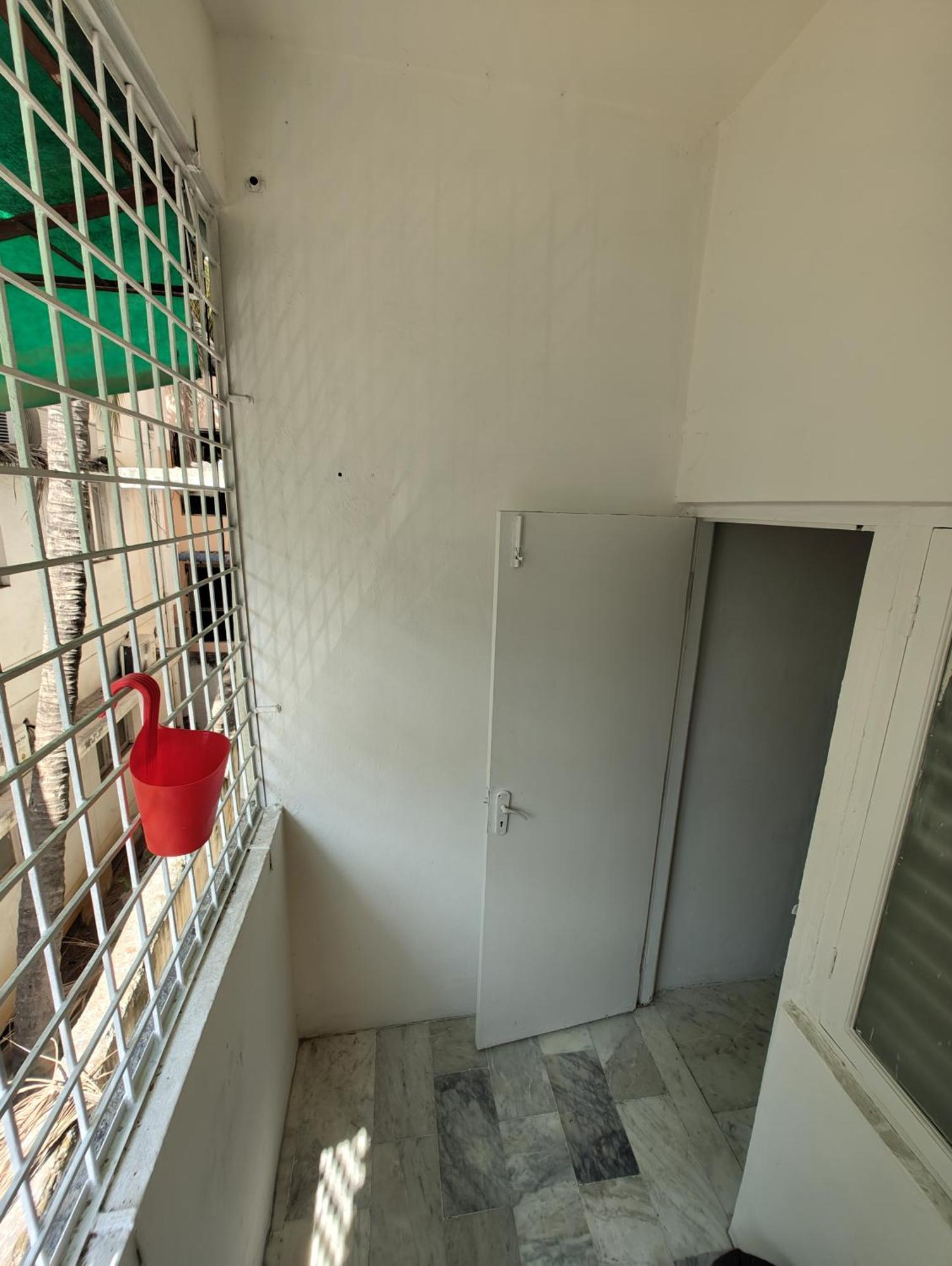 The Hidden Gem - Fully Furnished, Private 1bhk With Canopy & Cafe Lights Hyderabad
