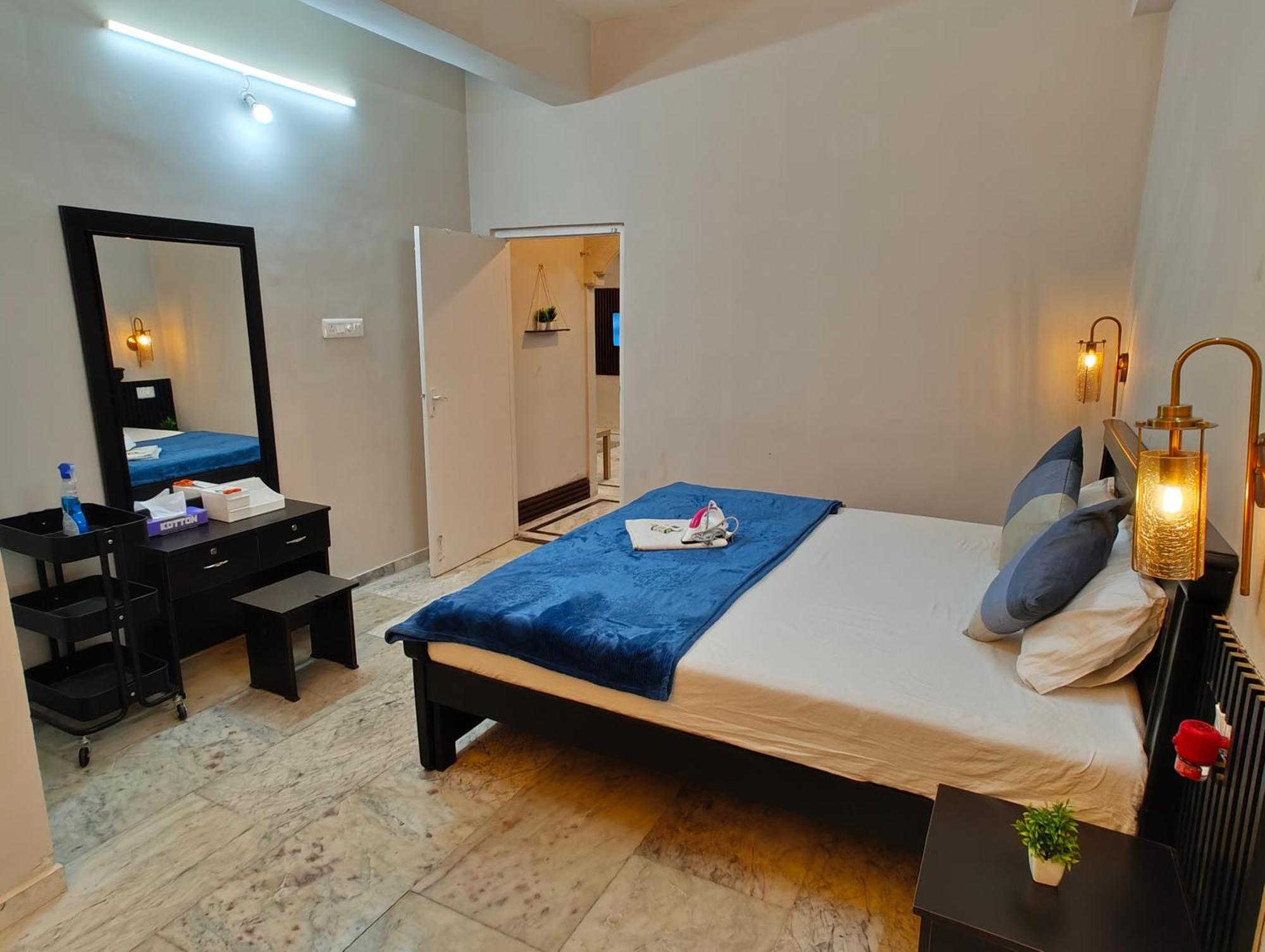 The Hidden Gem - Fully Furnished, Private 1bhk With Canopy & Cafe Lights 5* Hyderabad