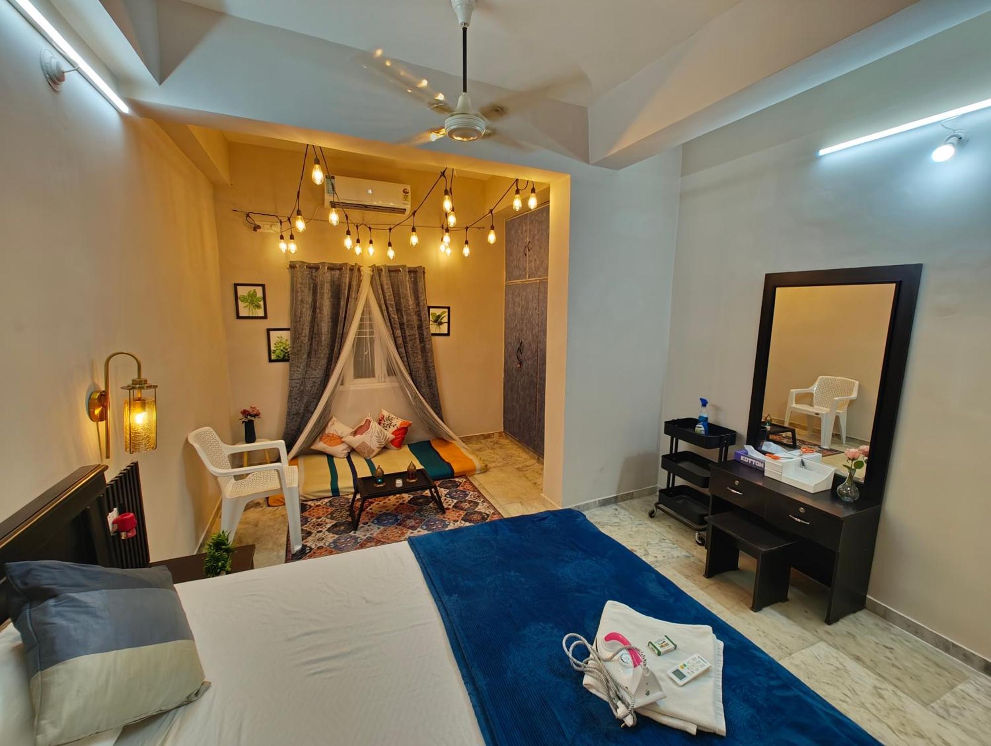 Hotel The Hidden Gem - Fully Furnished, Private 1bhk With Canopy & Cafe Lights