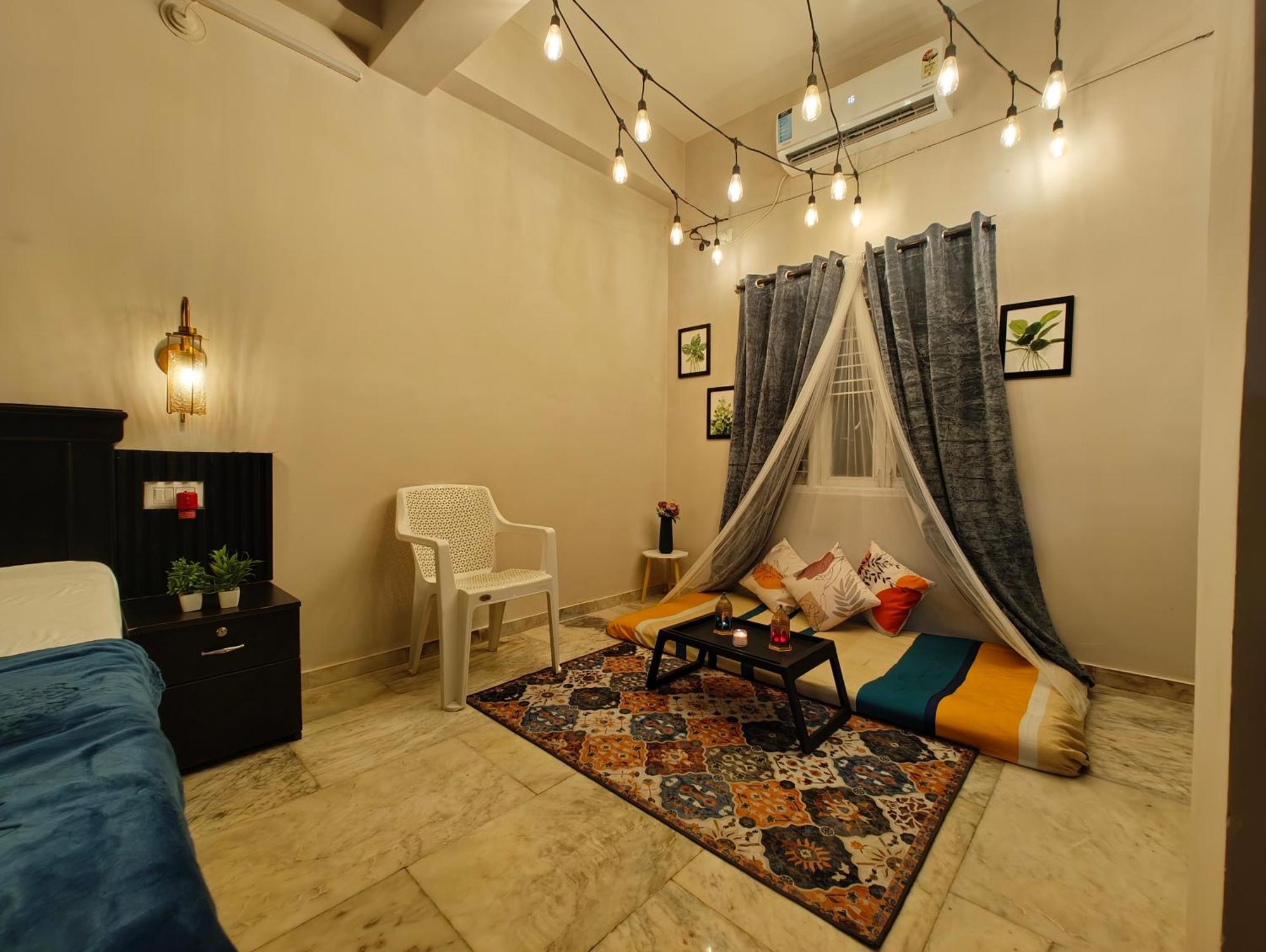 Hotel The Hidden Gem - Fully Furnished, Private 1bhk With Canopy & Cafe Lights