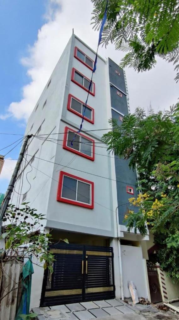 Ks Residency - Fully Furnished Flat *