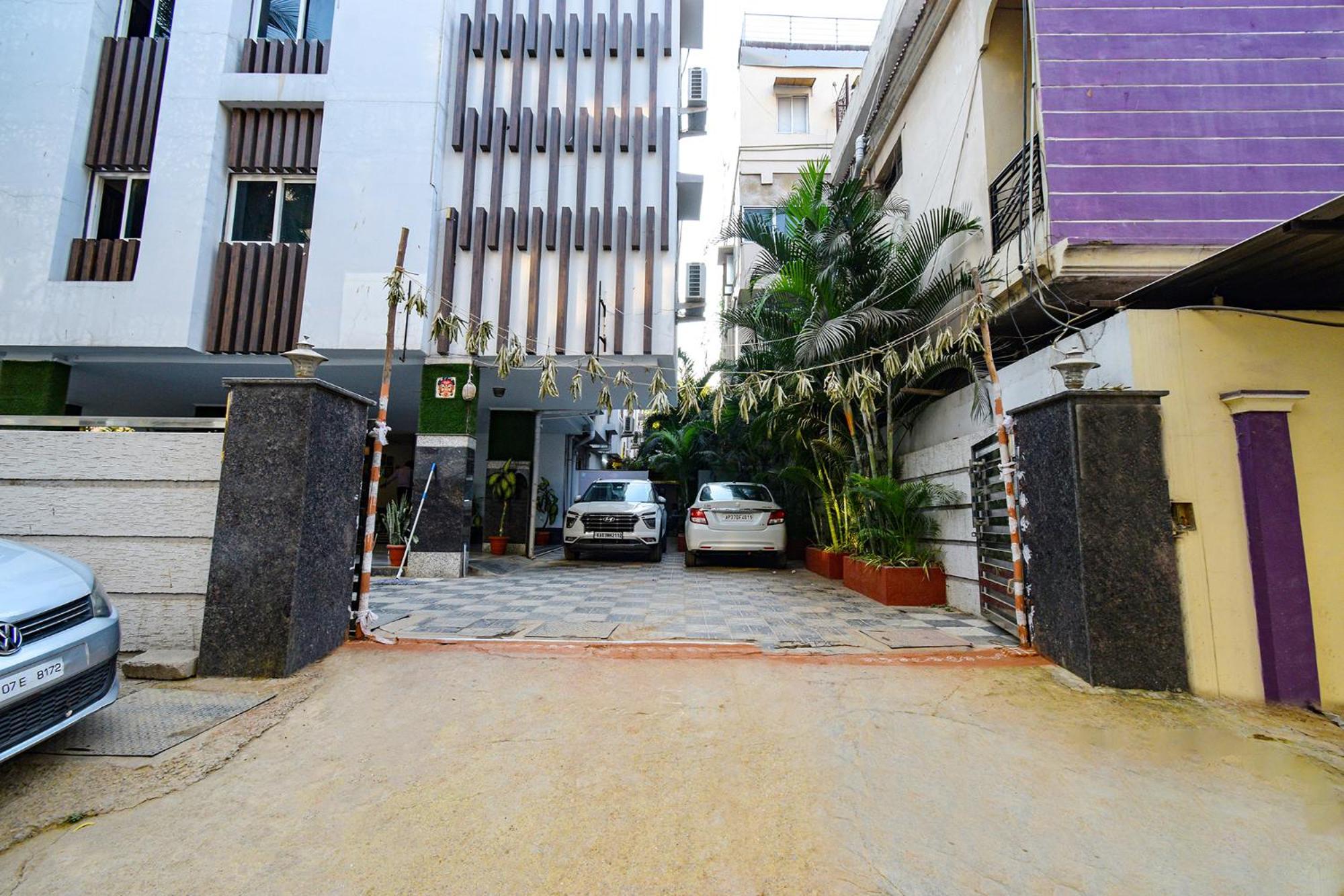 Hotel Fabhotel Cinco Primera Nr Lv Prasad, Banjara Hills Hyderabad