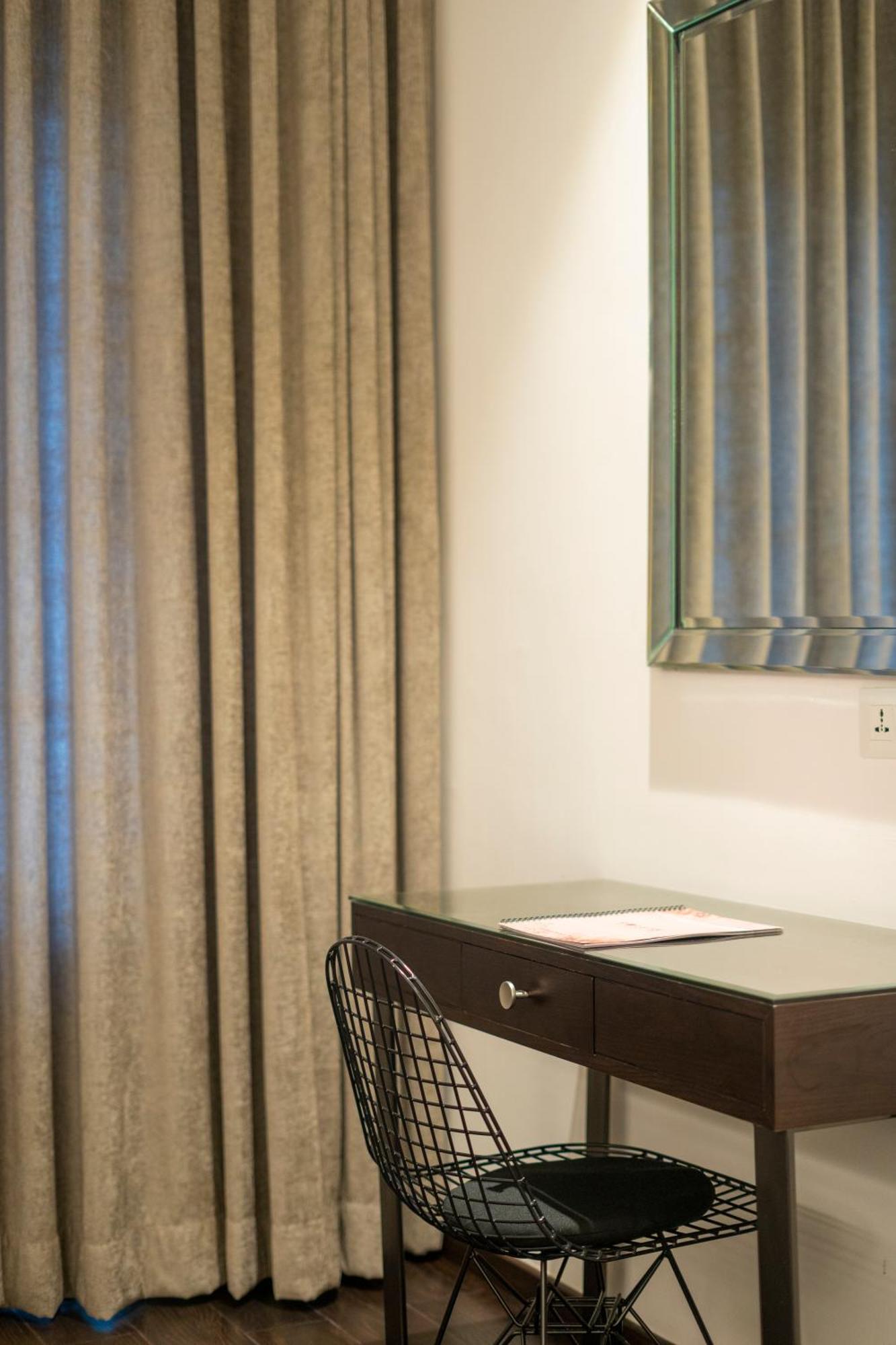 Deccan Serai Grande, Gachibowli, Hotel Hyderabad