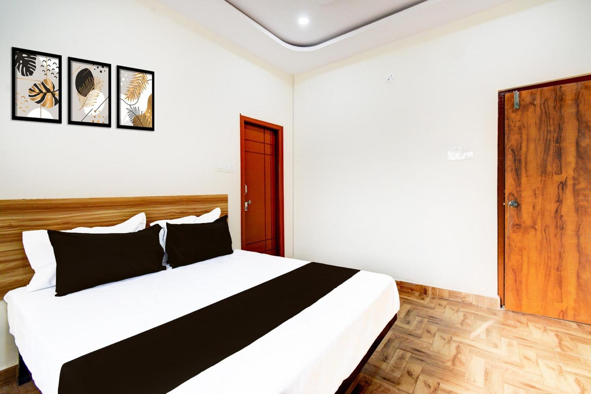 O Bluemoon Hotel Hyderabad